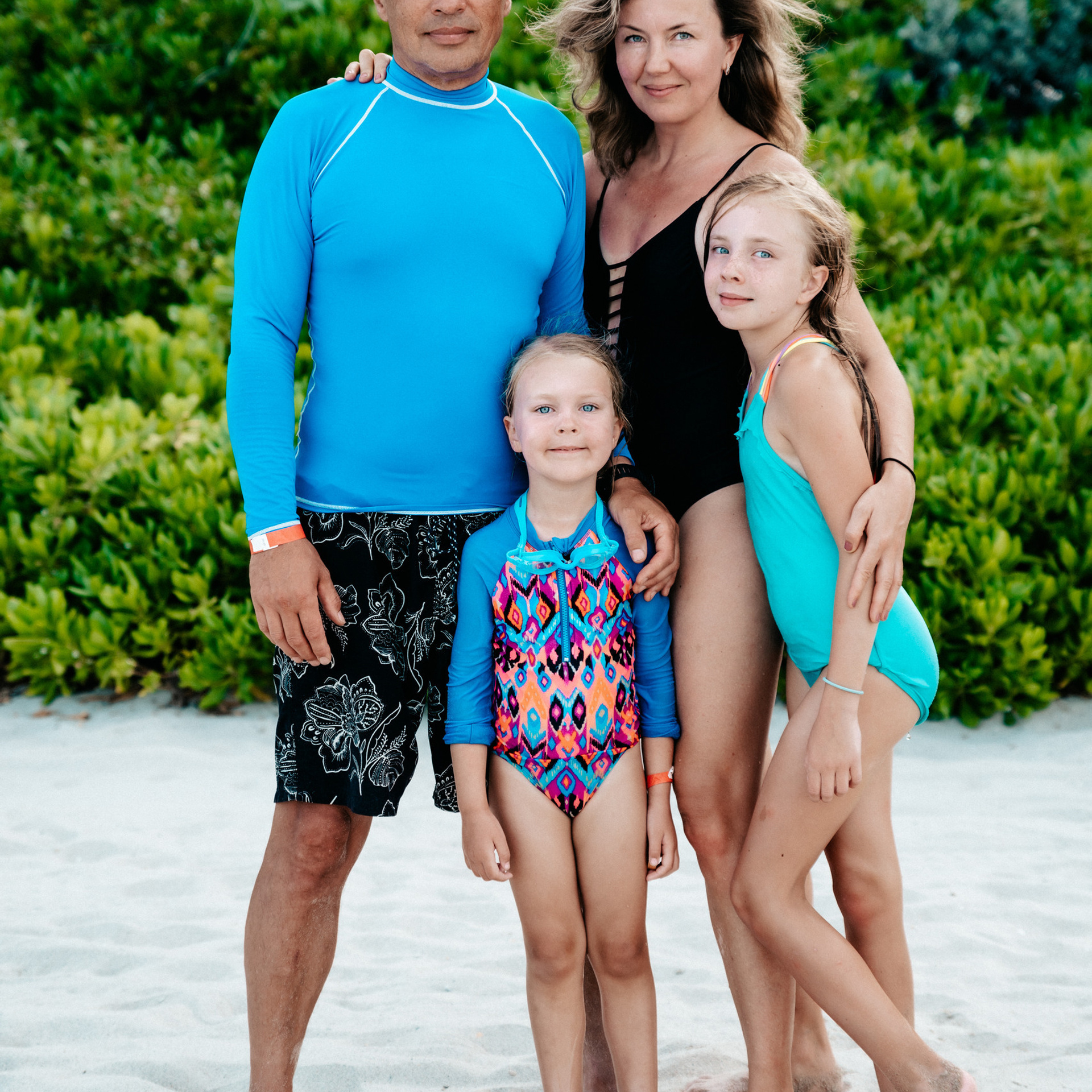 Reviews. Elena Kukhareva