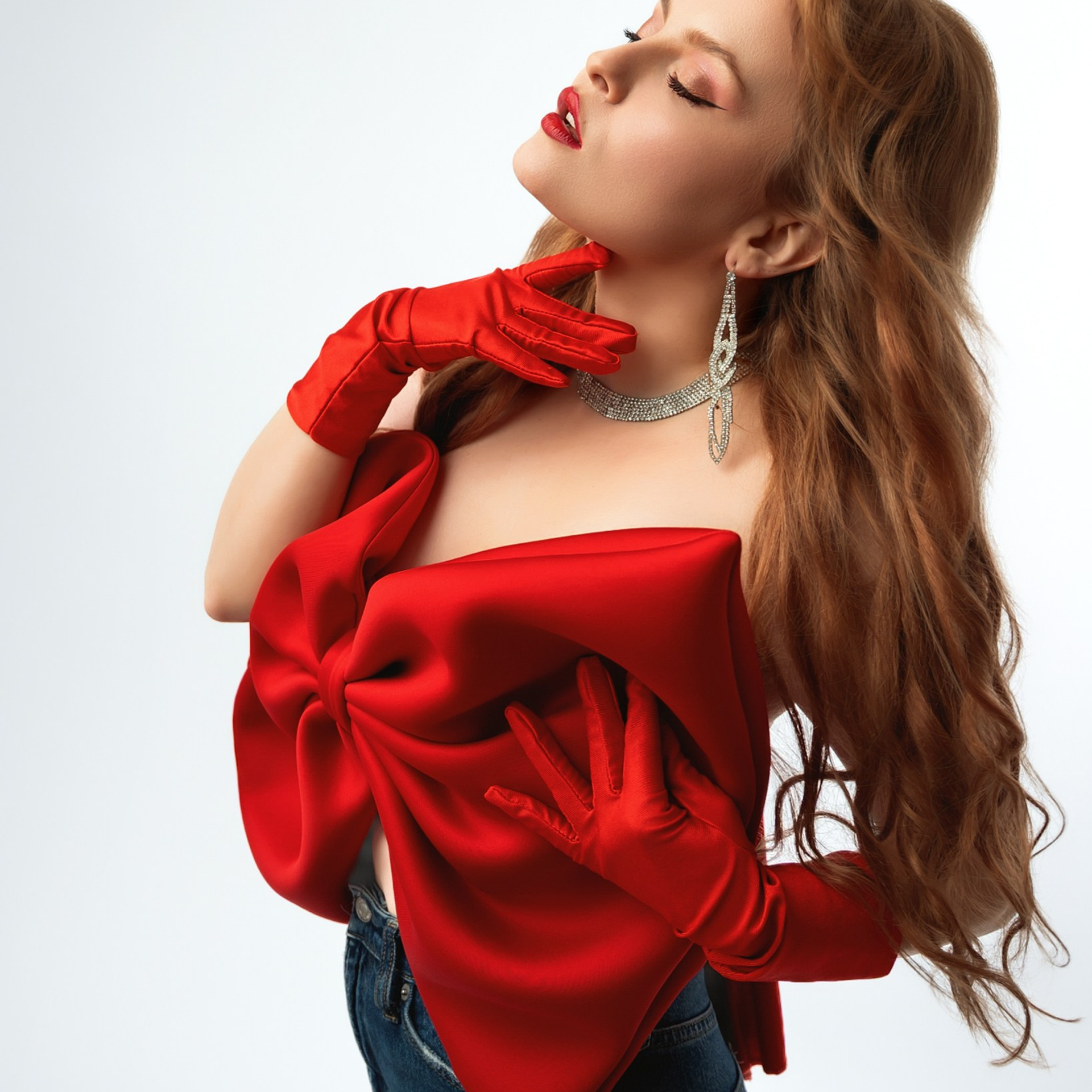 Feminine & Fashion. Home