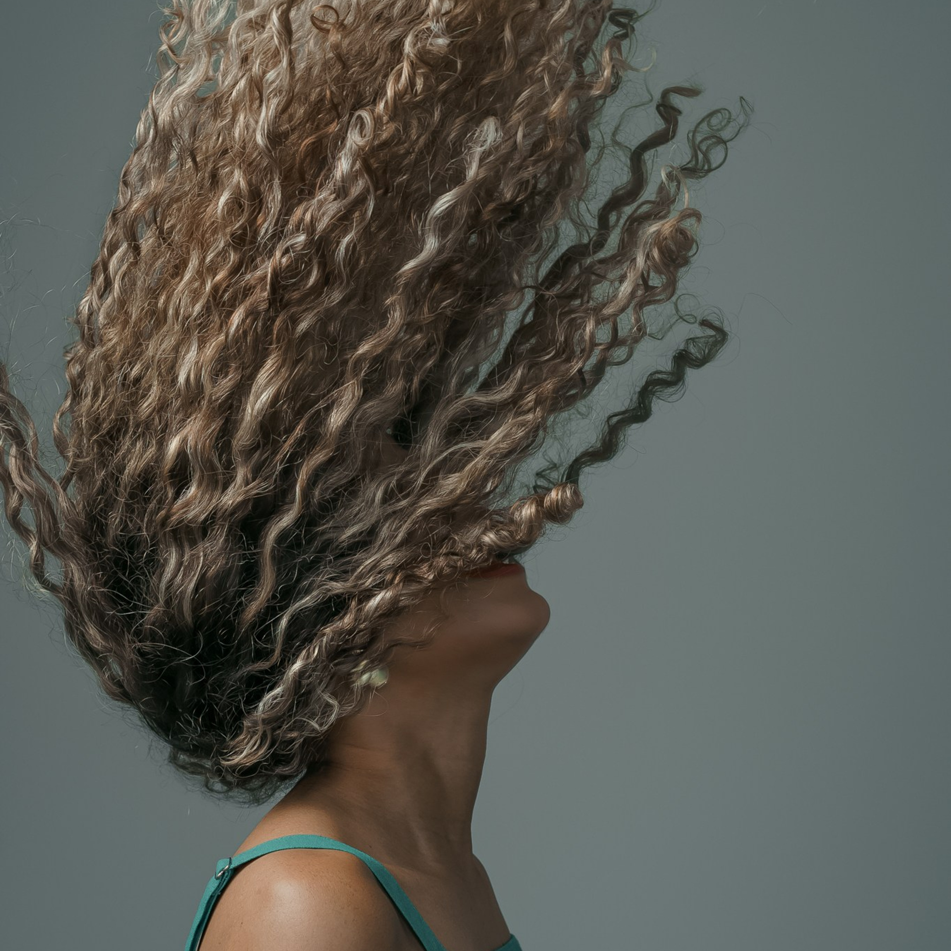 Kasa. Lembrar não é só ver. É sentir de novo