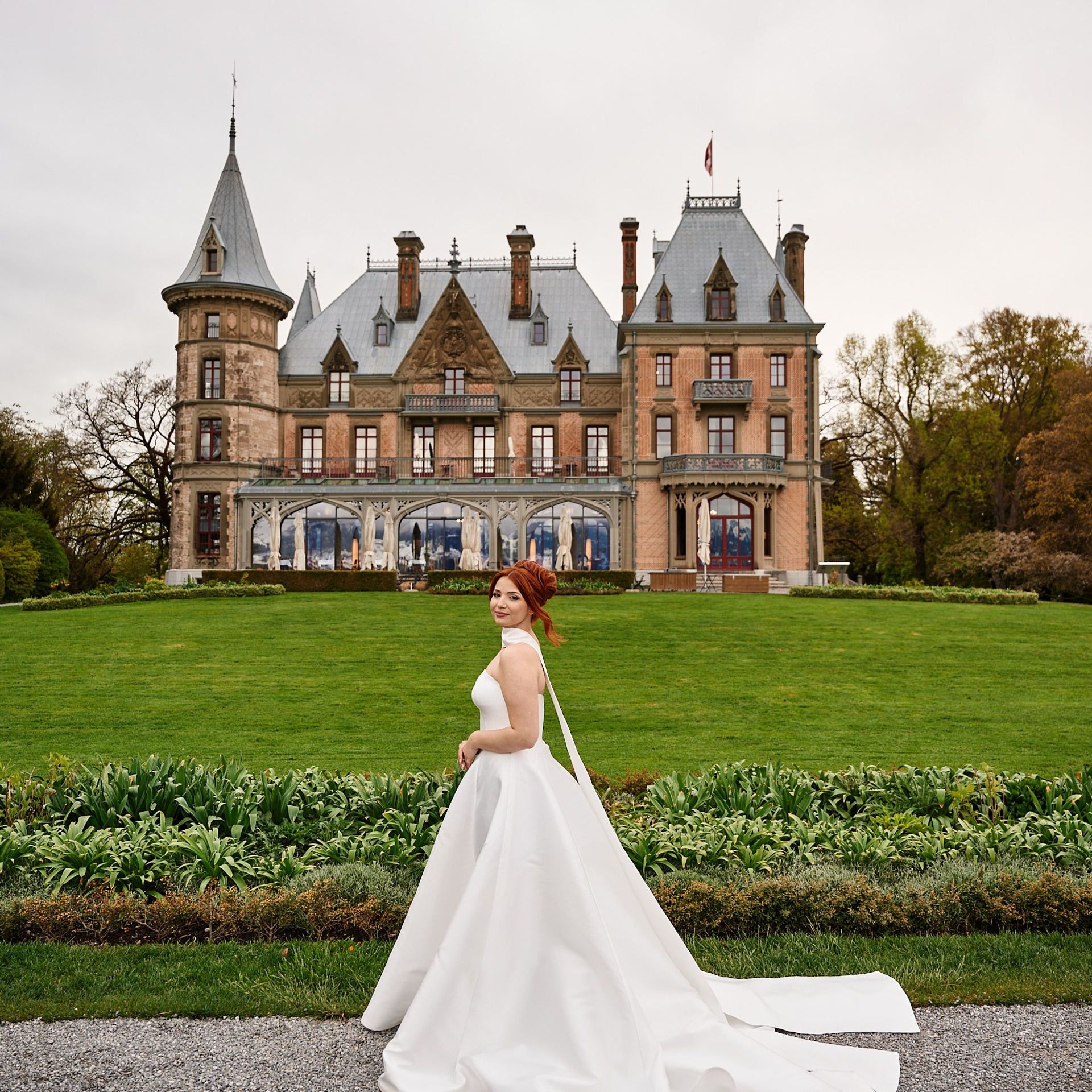 Switzerland-Austria-Croatia-Montenegro wedding photographer and videographer Yannia weddings