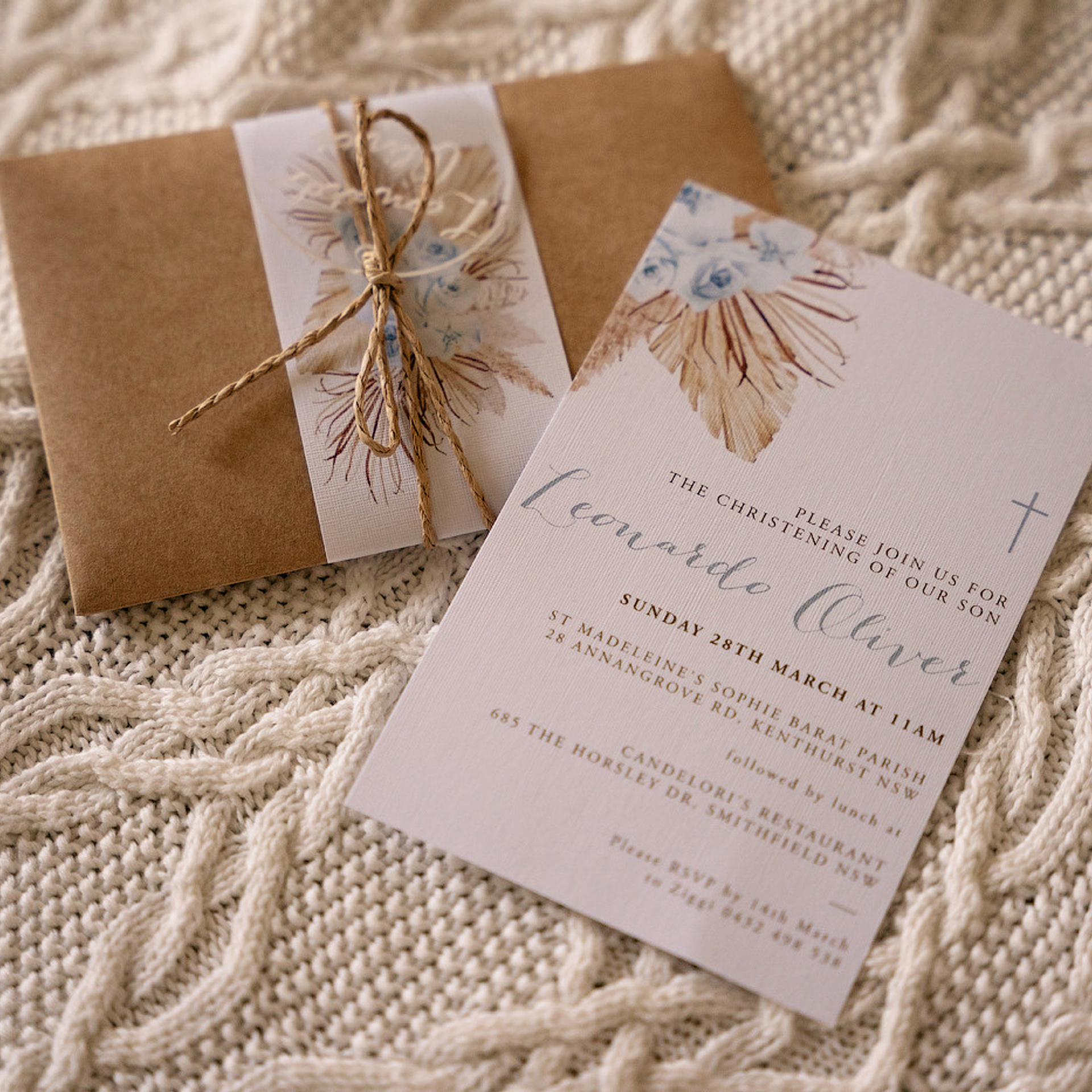 Christmas mini sessions 2020| Sydney. Newborn and family photographer. Hills District. Sydney