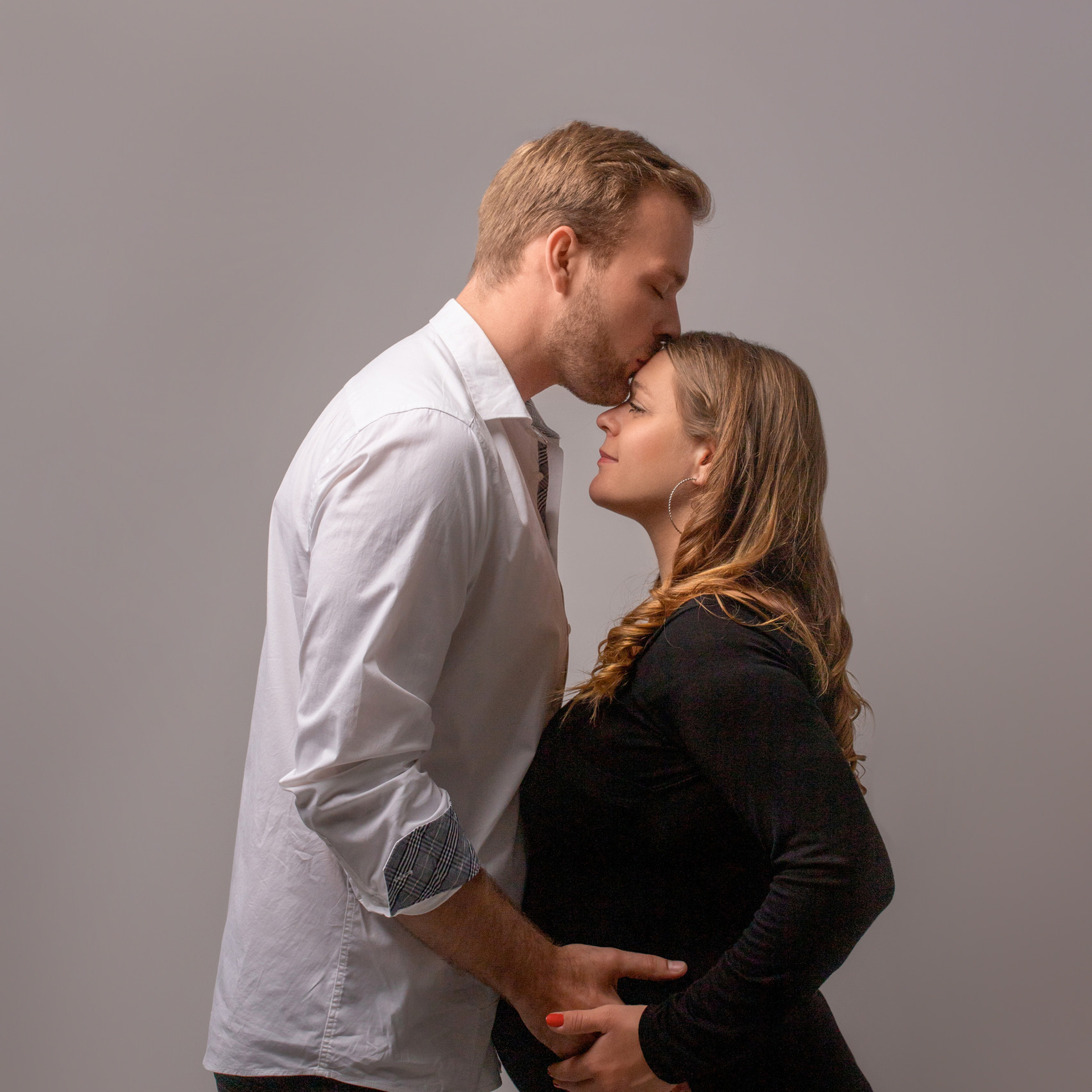 BEWERTUNGEN. Neugeboren und Babybauchfotoshooting in Cloppenburg