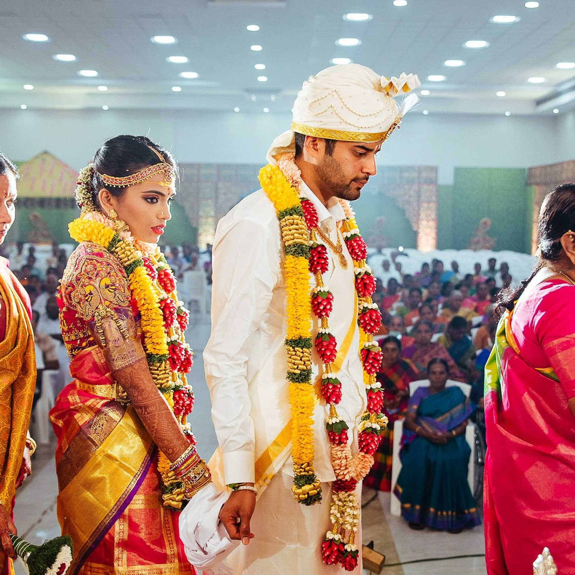 Colourful Kongu wedding at Mullai Hall, Saravanampatti, Coimbatore
