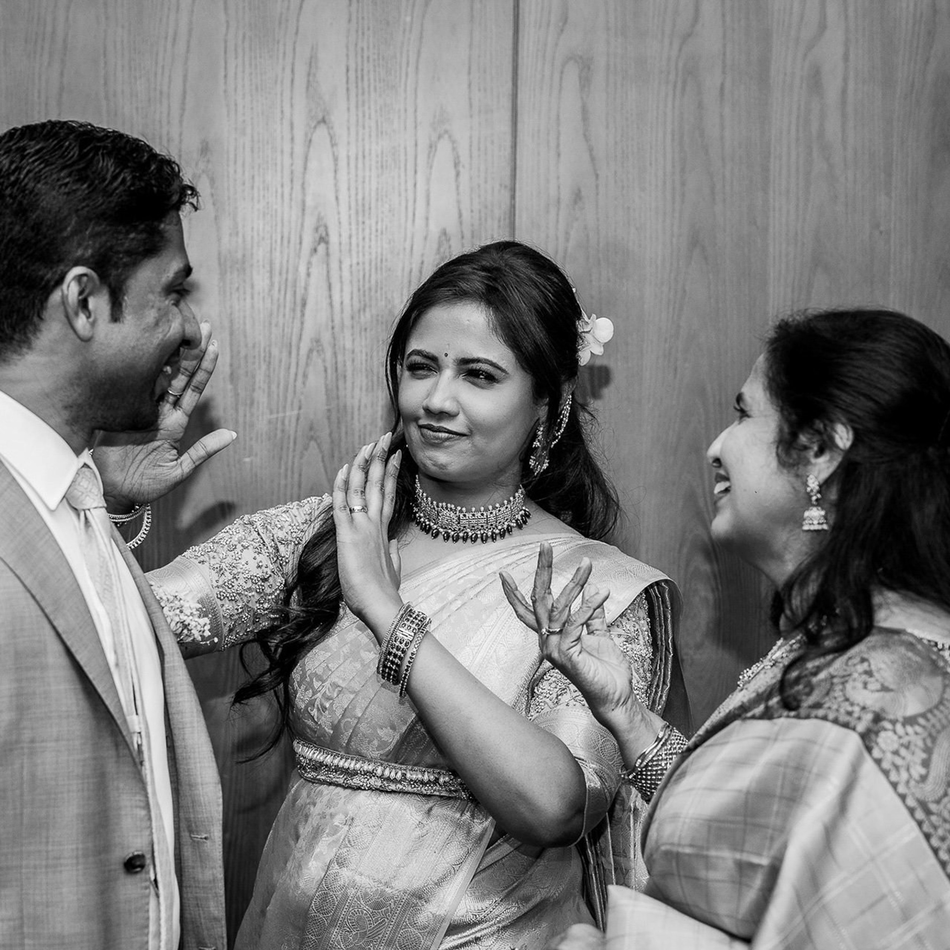Tamil wedding registration ceremony at Shangri-La Colombo