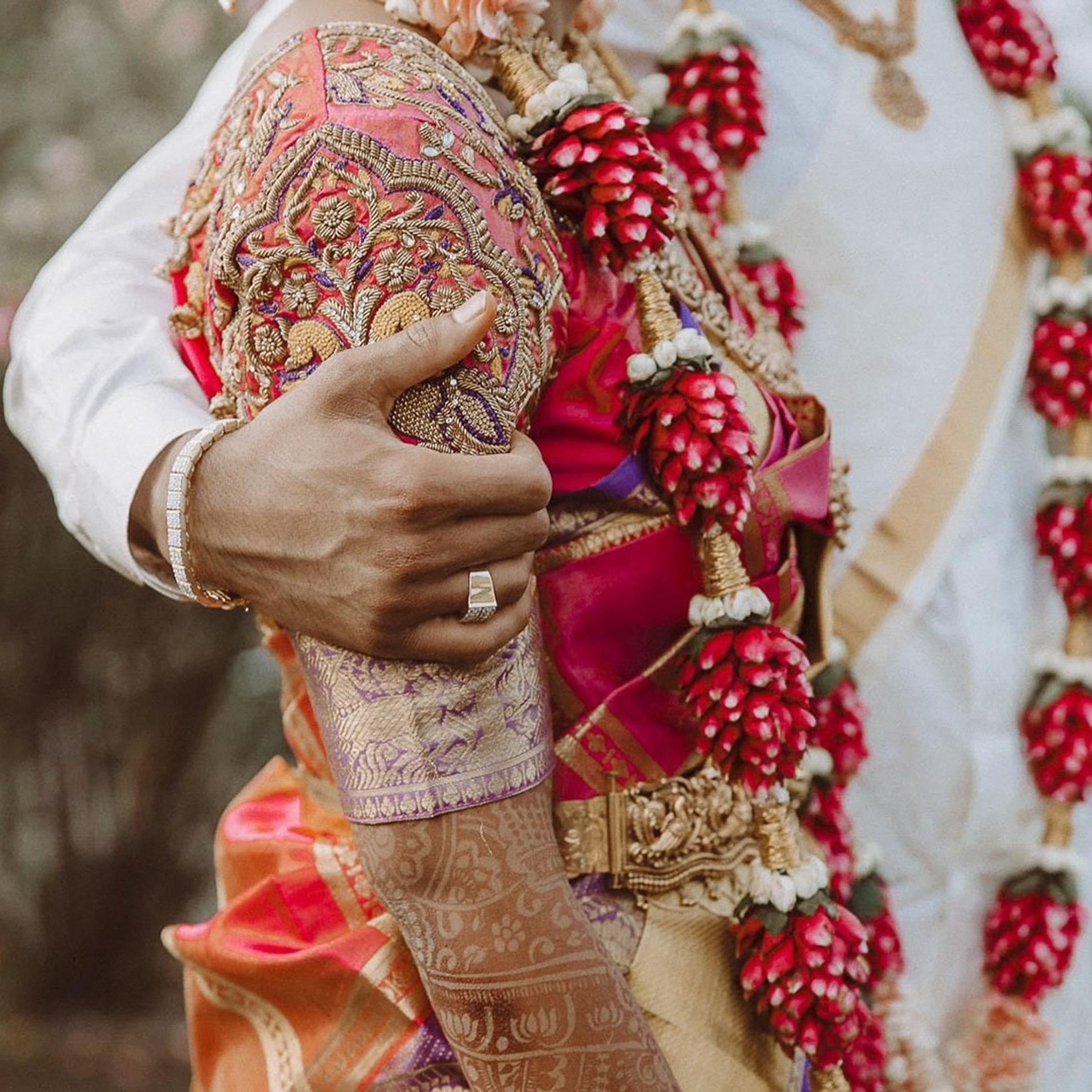 Colourful Kongu wedding at Mullai Hall, Saravanampatti, Coimbatore