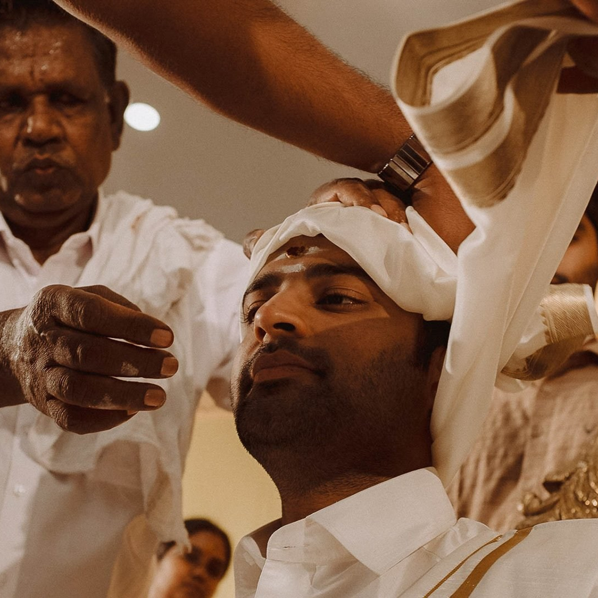 Colourful Kongu wedding at Mullai Hall, Saravanampatti, Coimbatore