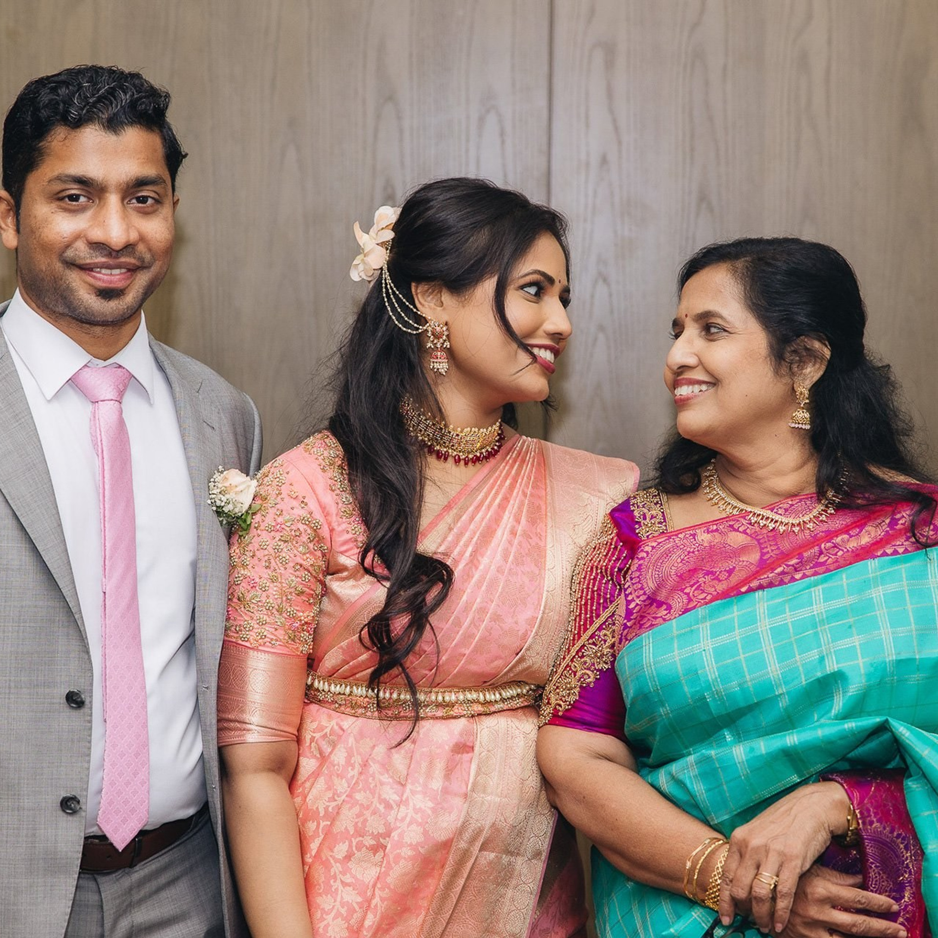 Tamil wedding registration ceremony at Shangri-La Colombo