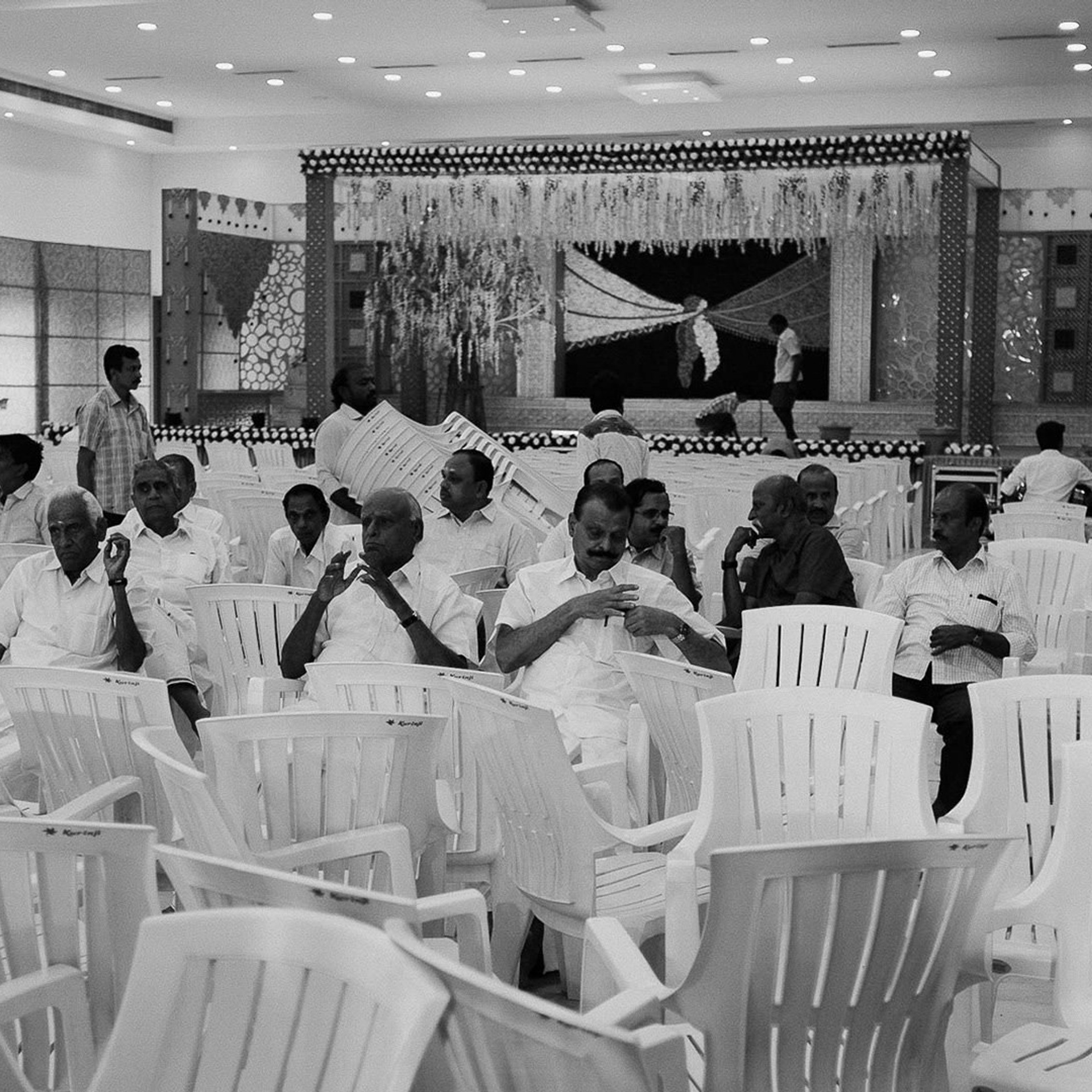 Colourful Kongu wedding at Mullai Hall, Saravanampatti, Coimbatore