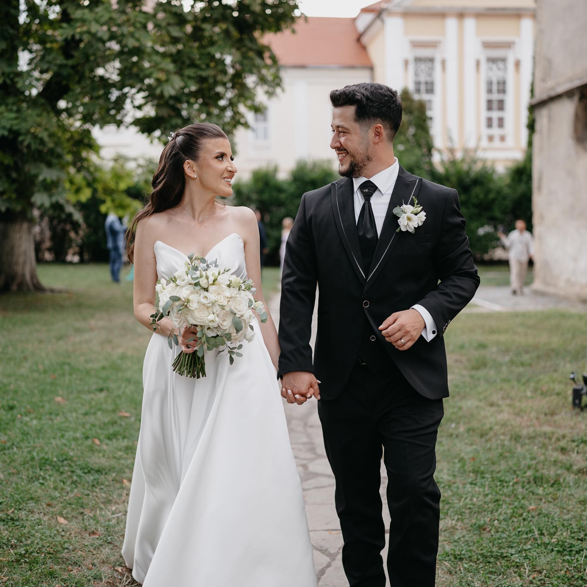 Wedding Photographer Reviews | Client Experience. Raul Petru Photographer