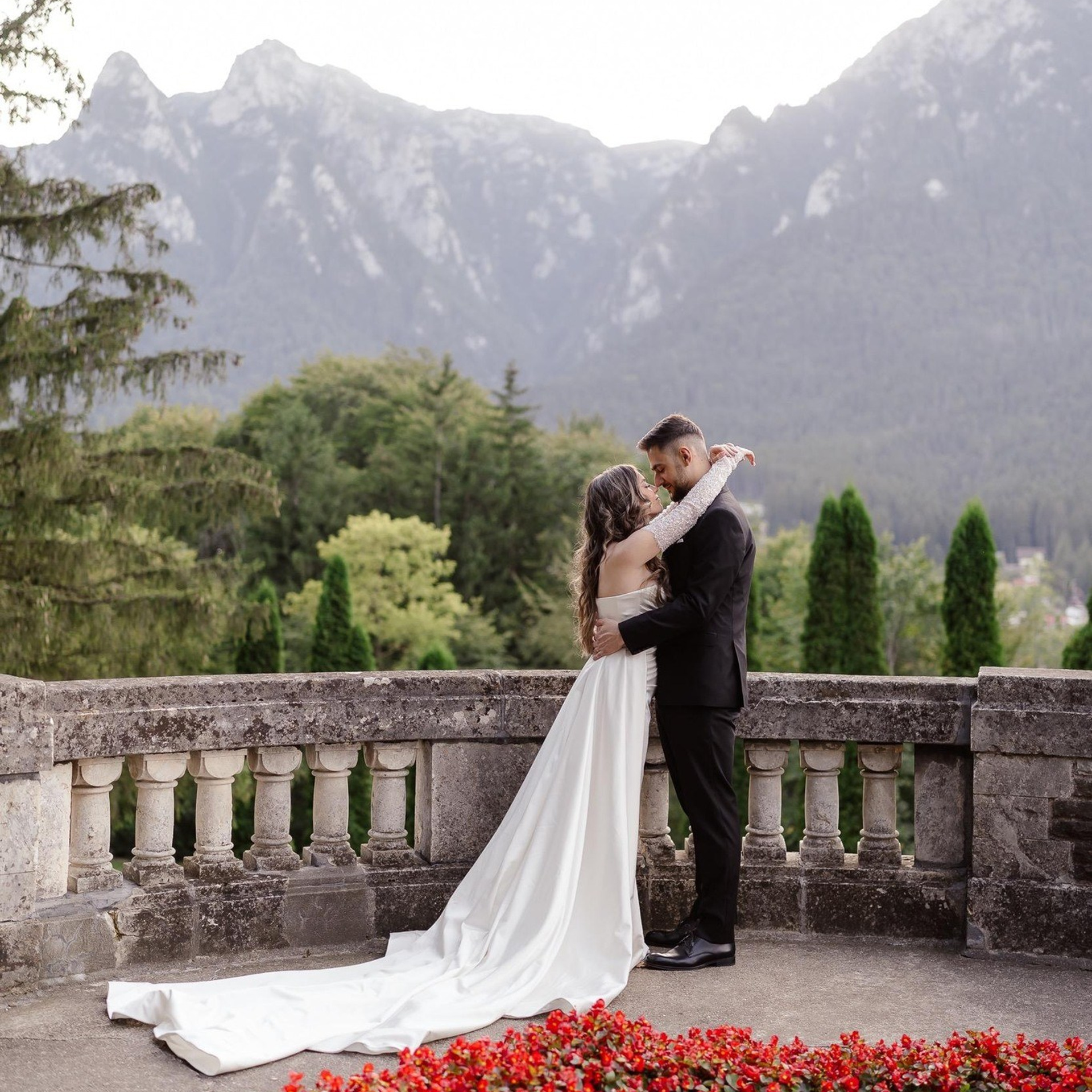 Wedding Photographer Reviews | Client Experience. Raul Petru Photographer