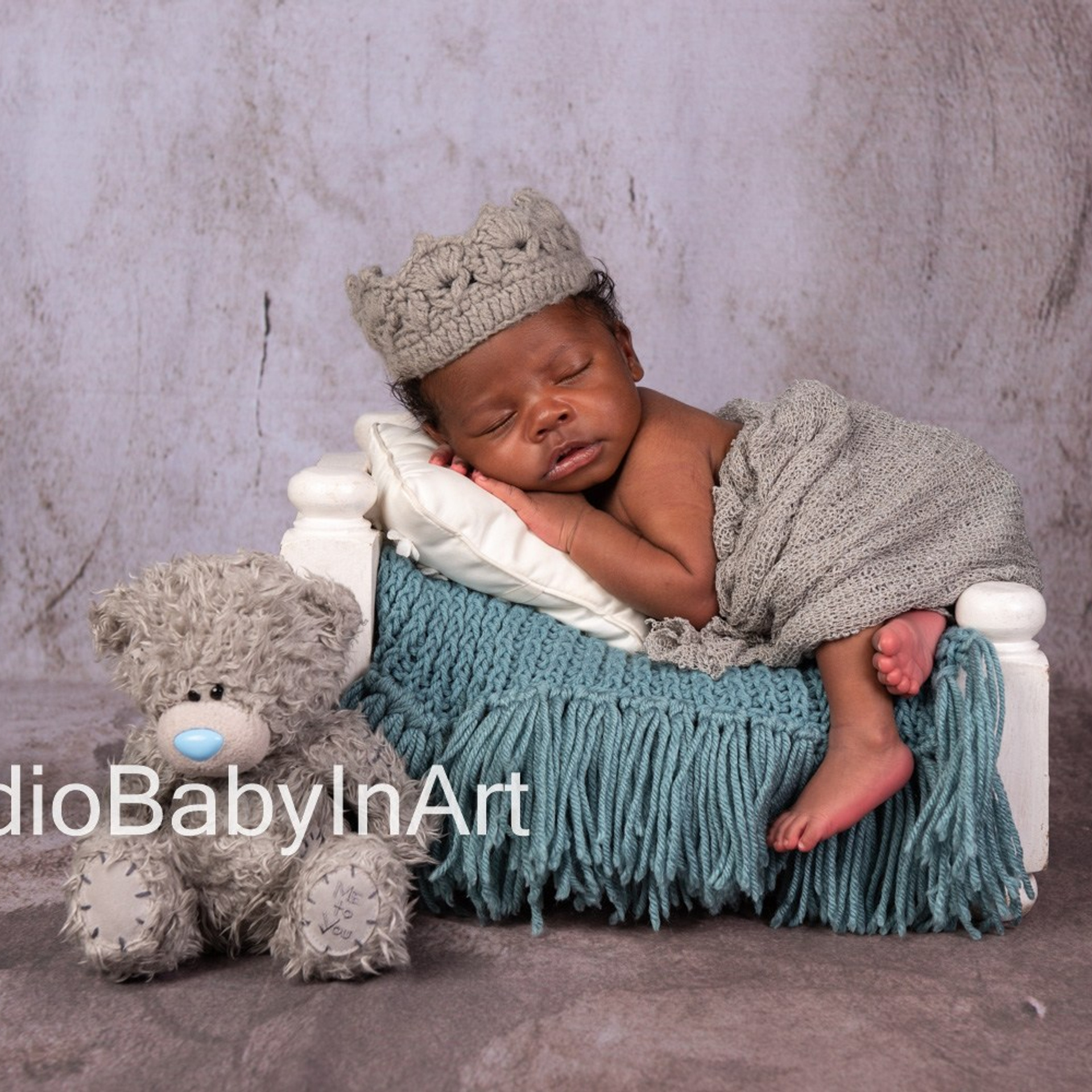 Happy Clients our Newborn Baby and Family shoot @Nairobi & Mombasa. Newborn, Baby, Maternity and Family Photographer Nairobi Mombasa Kenya