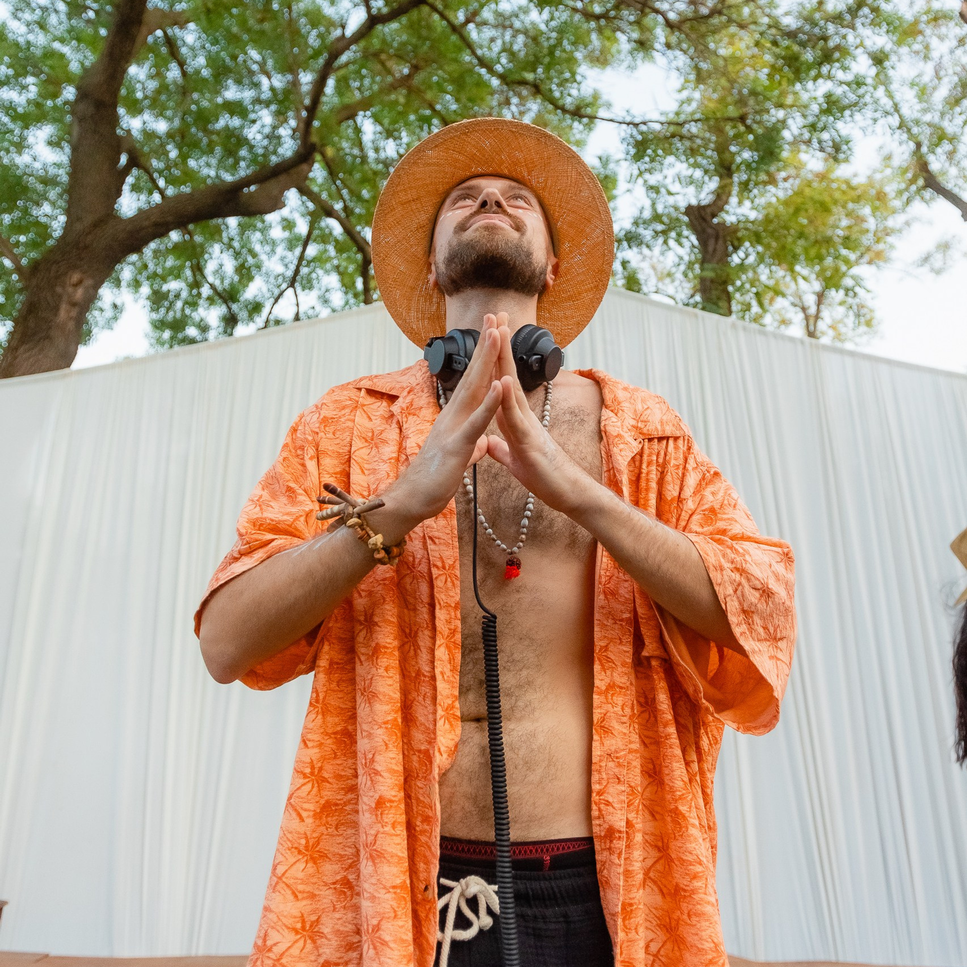 AESTETIQA — Jumanji