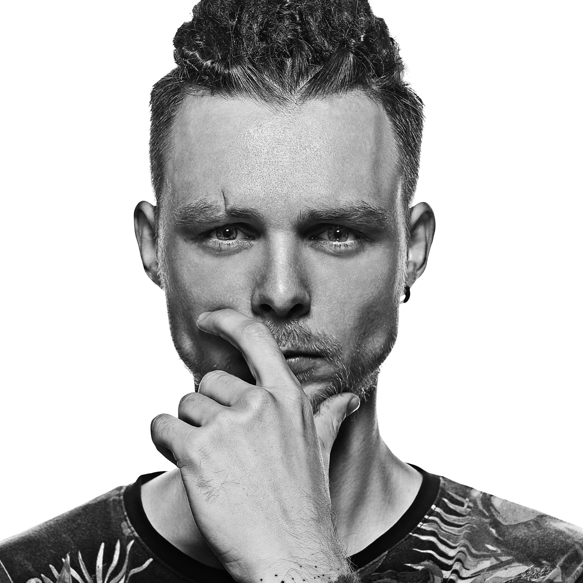 B&W project | It’s Me