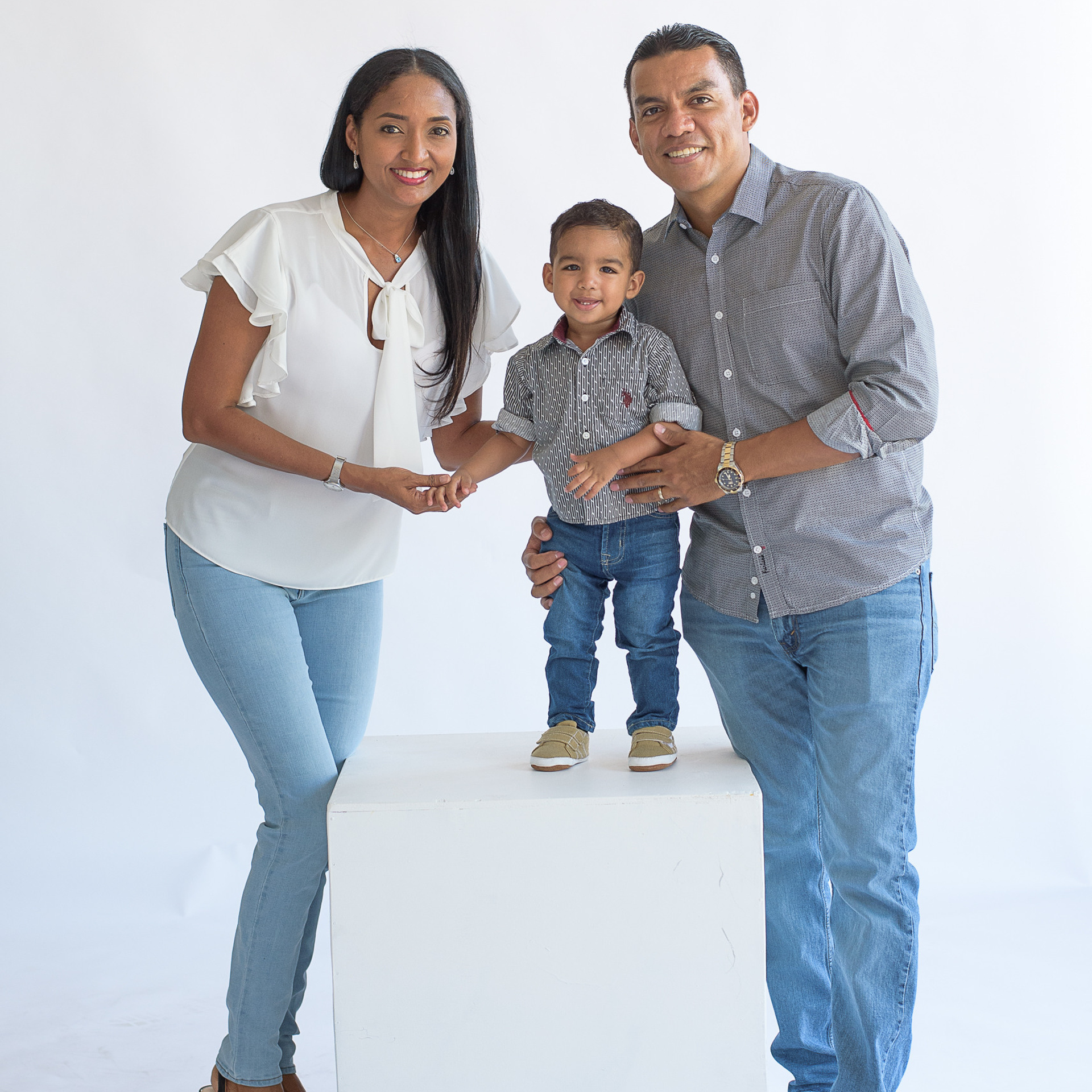 Reseñas. Fotógrafo familiar, retratos. Panamá, Chiriqui. Ruslán Rusakóv