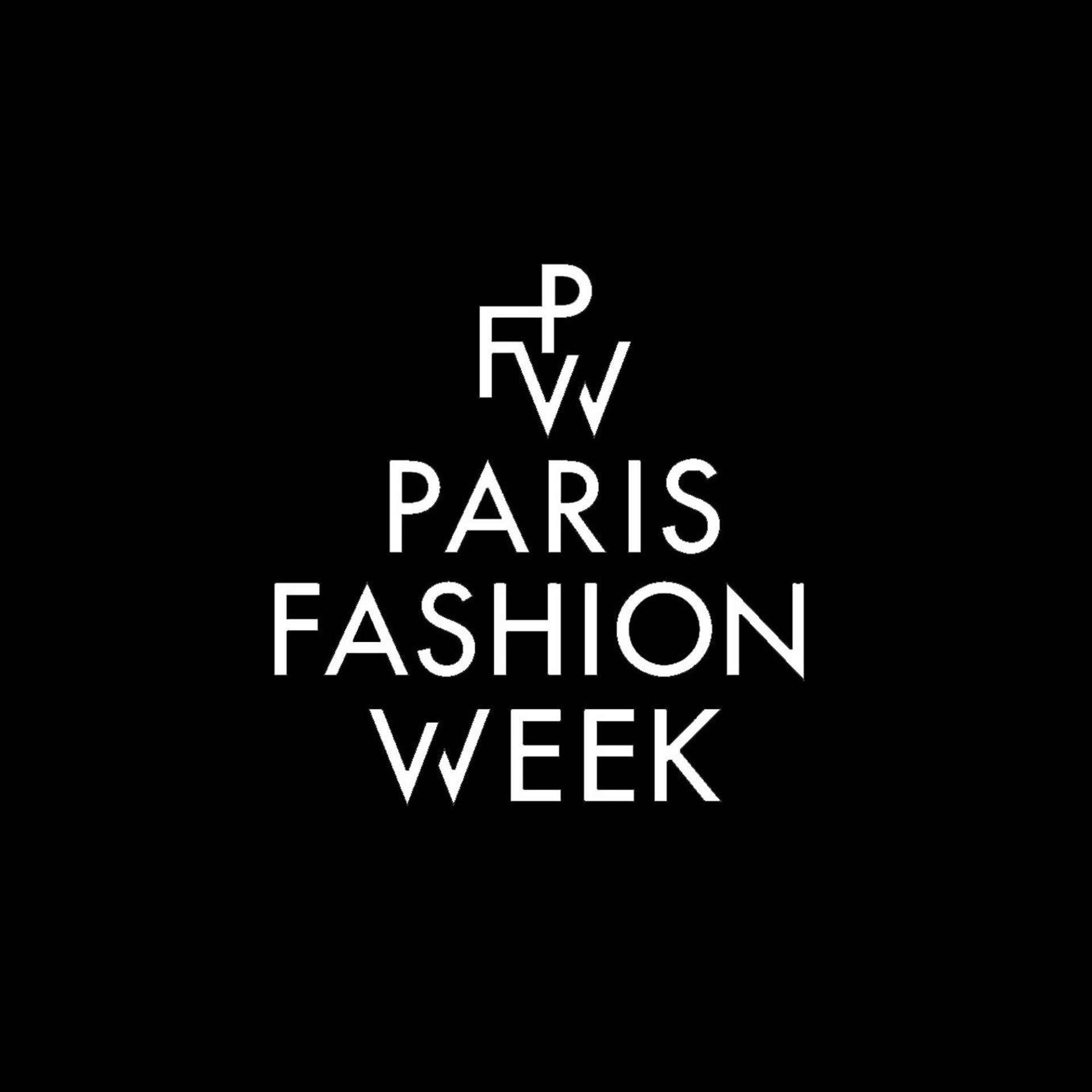 PARIS FASHION WEEEK