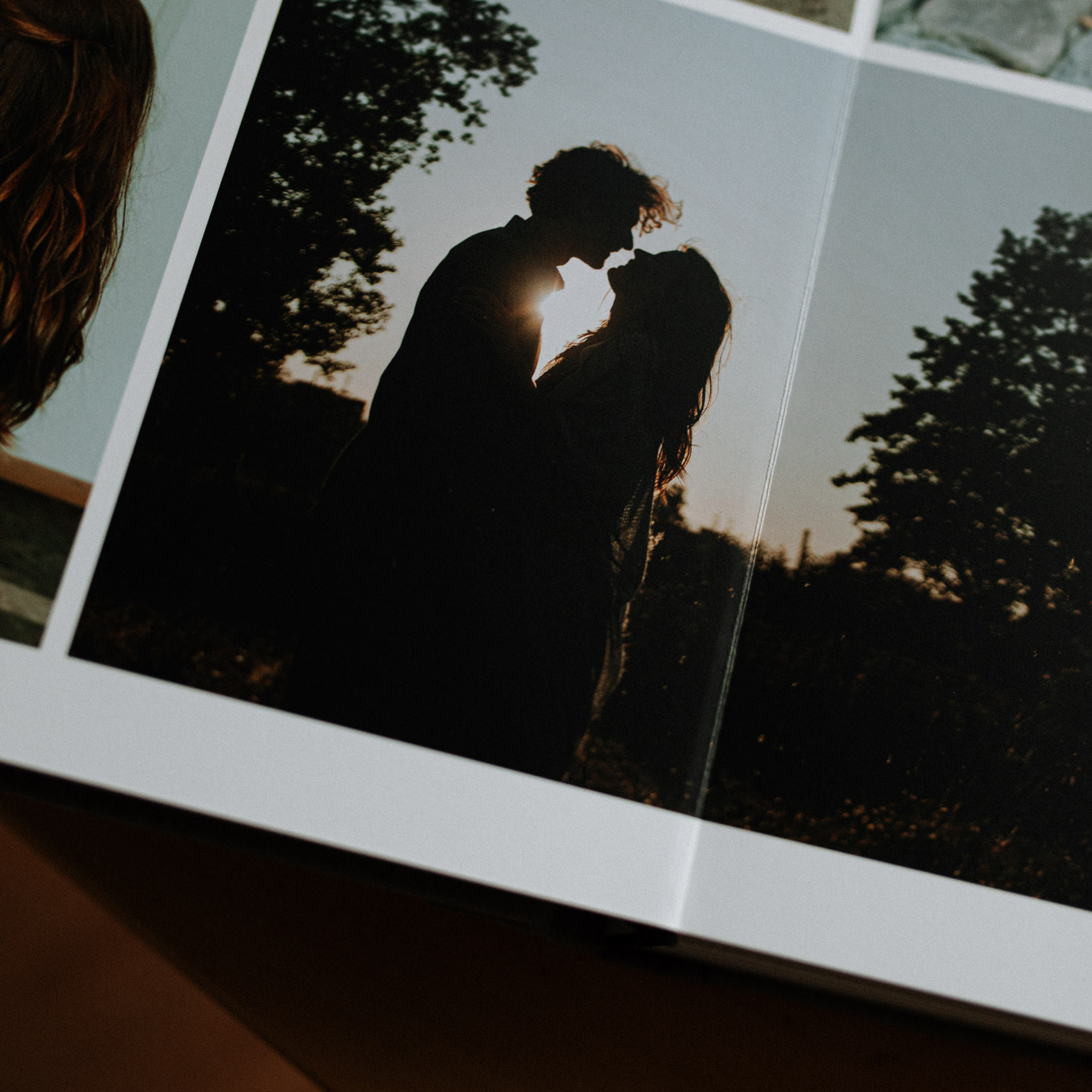 KĀZU FOTO GRĀMATAS UN ĢIMENES ALBŪMI