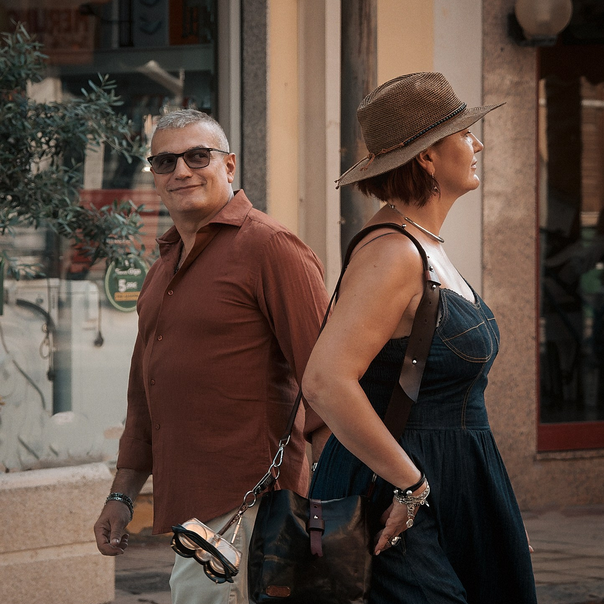 RECENSIONI. Fotografa a Genova, Italia. Yuliya Hadunova