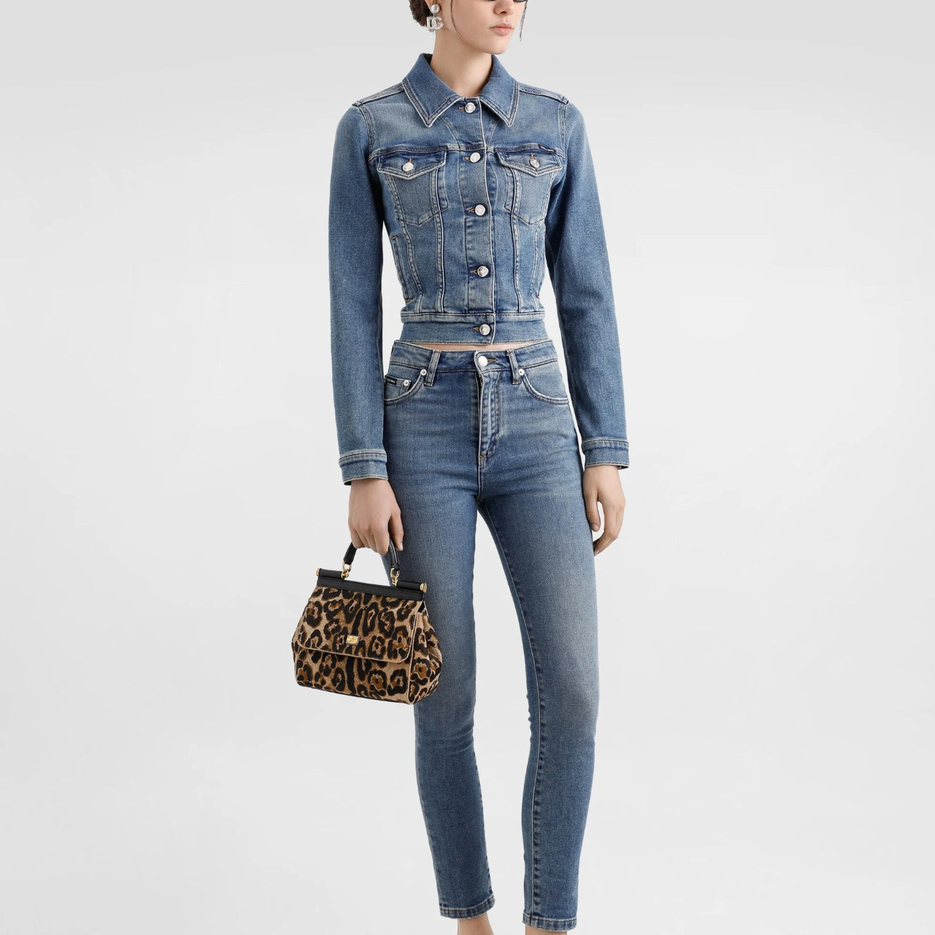 Гардеробні варіанти для дівчат. Serhii Storozhuk