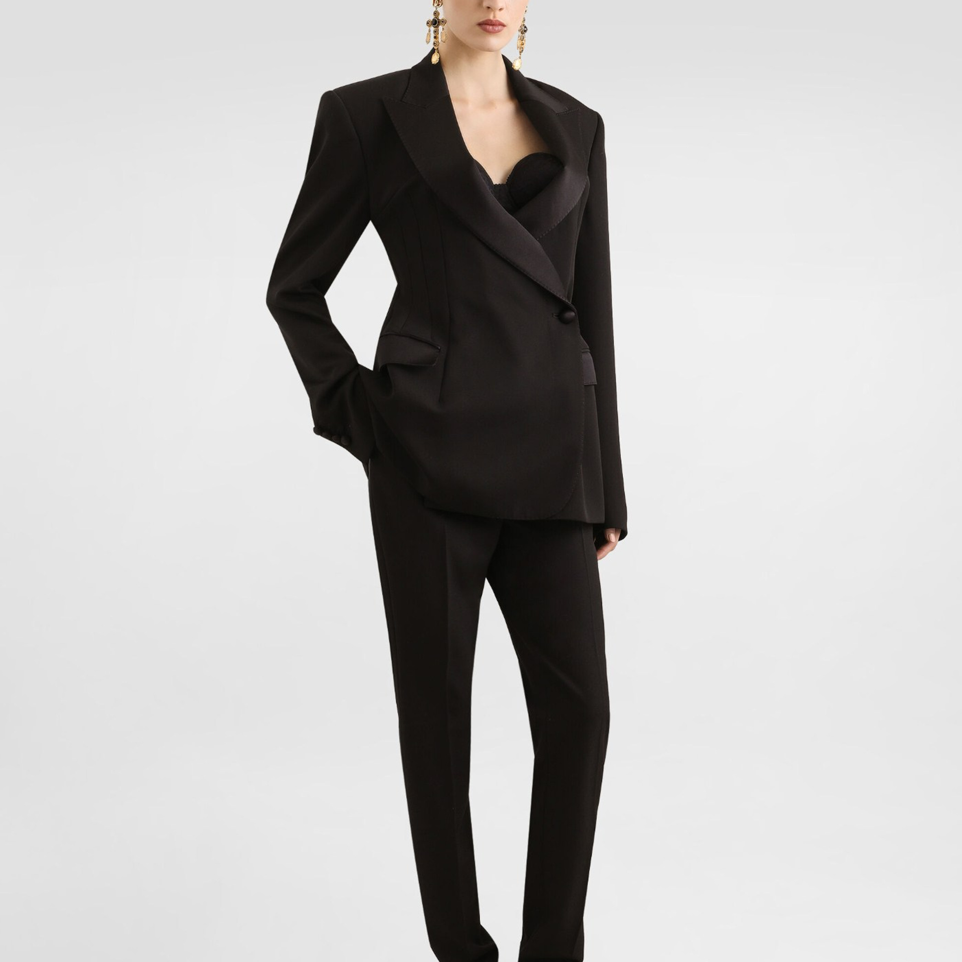 Гардеробні варіанти для дівчат. Serhii Storozhuk