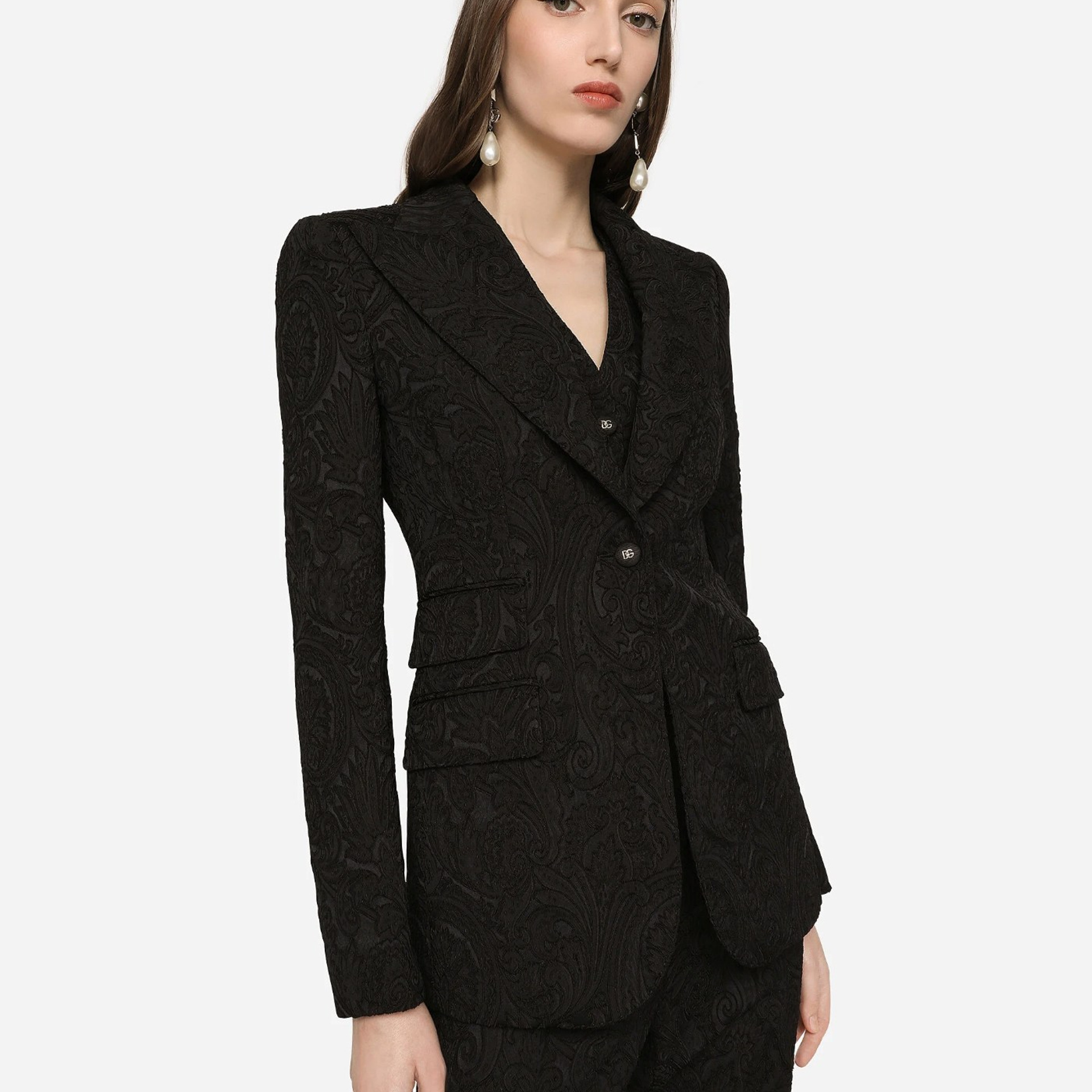 Гардеробні варіанти для дівчат. Serhii Storozhuk