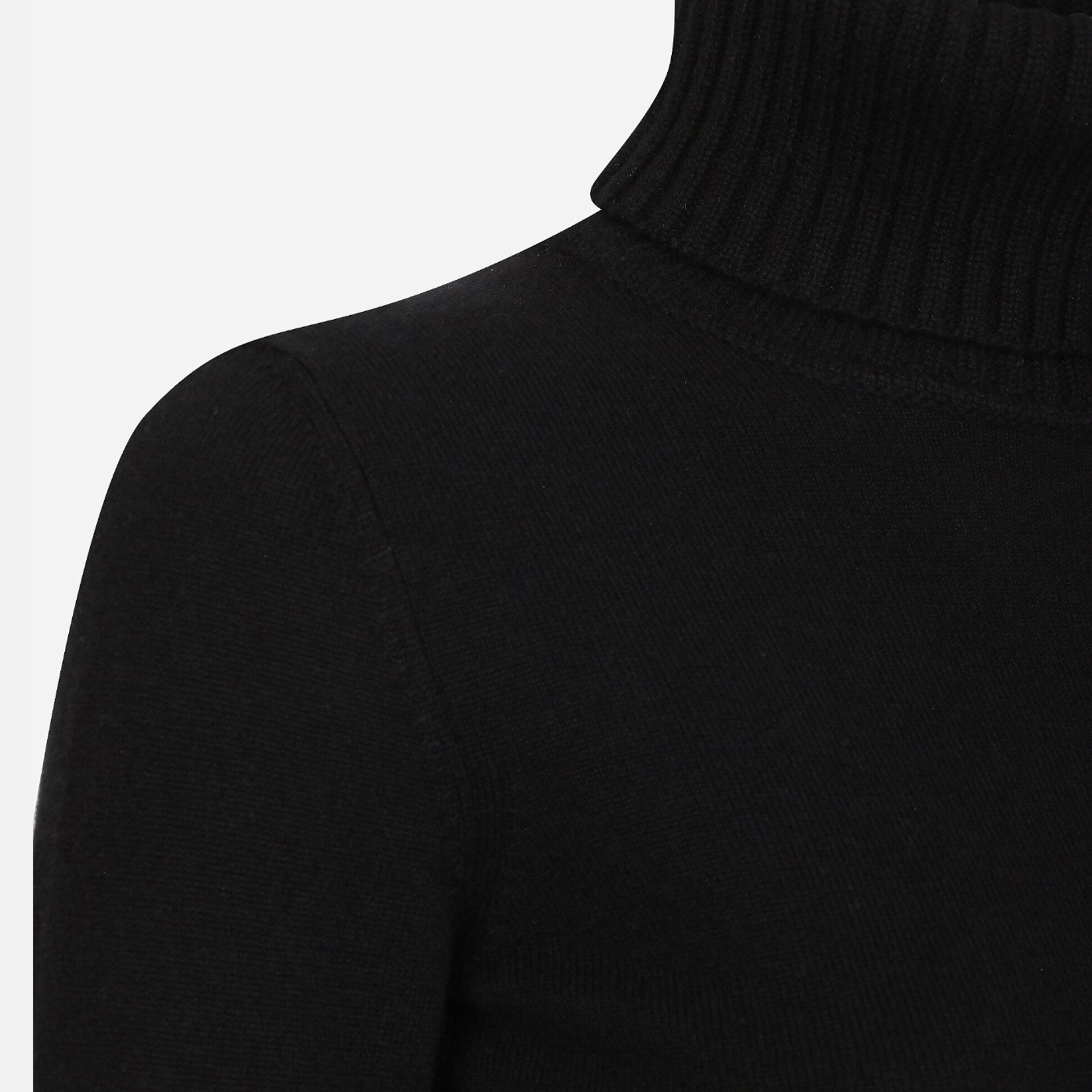 Гардеробні варіанти для дівчат. Serhii Storozhuk