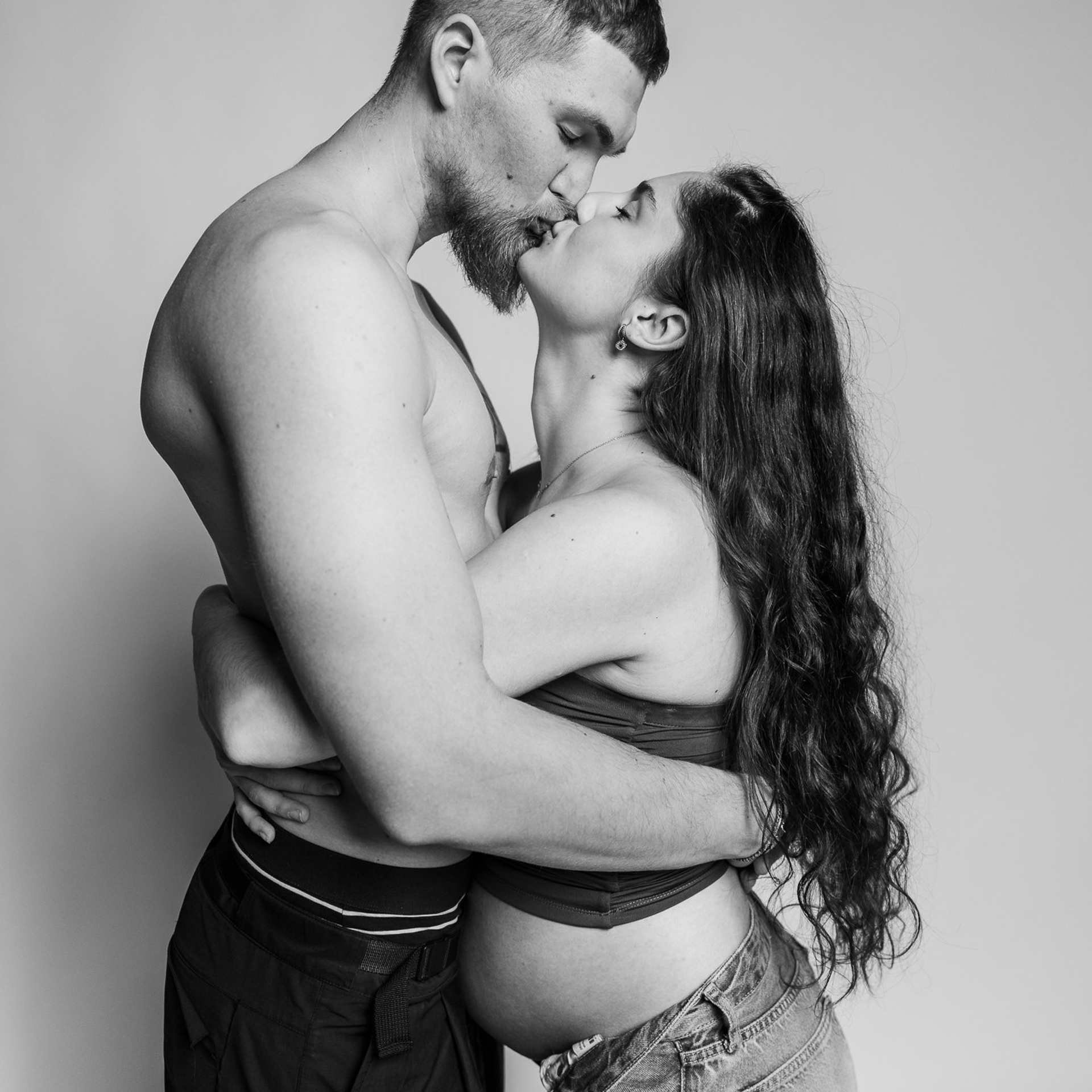 Vlad & Teo Maternity Photoshoot 16.02.2026