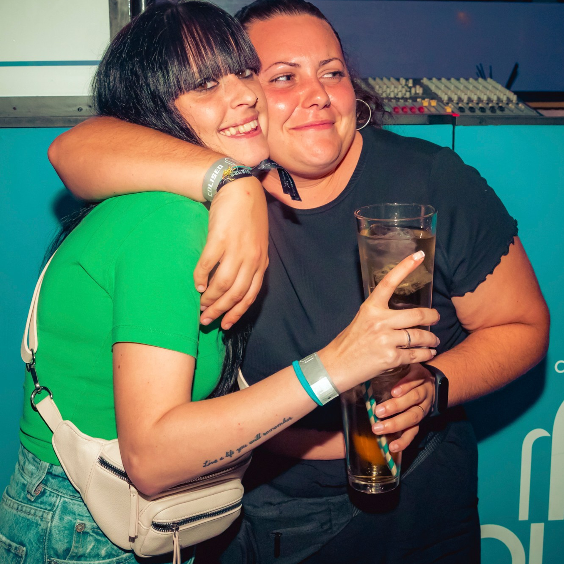 Discoteca Coliseo - Pontedeume. RabelByCris Fotógrafa en Coruña de Eventos, sesiones, mascotas