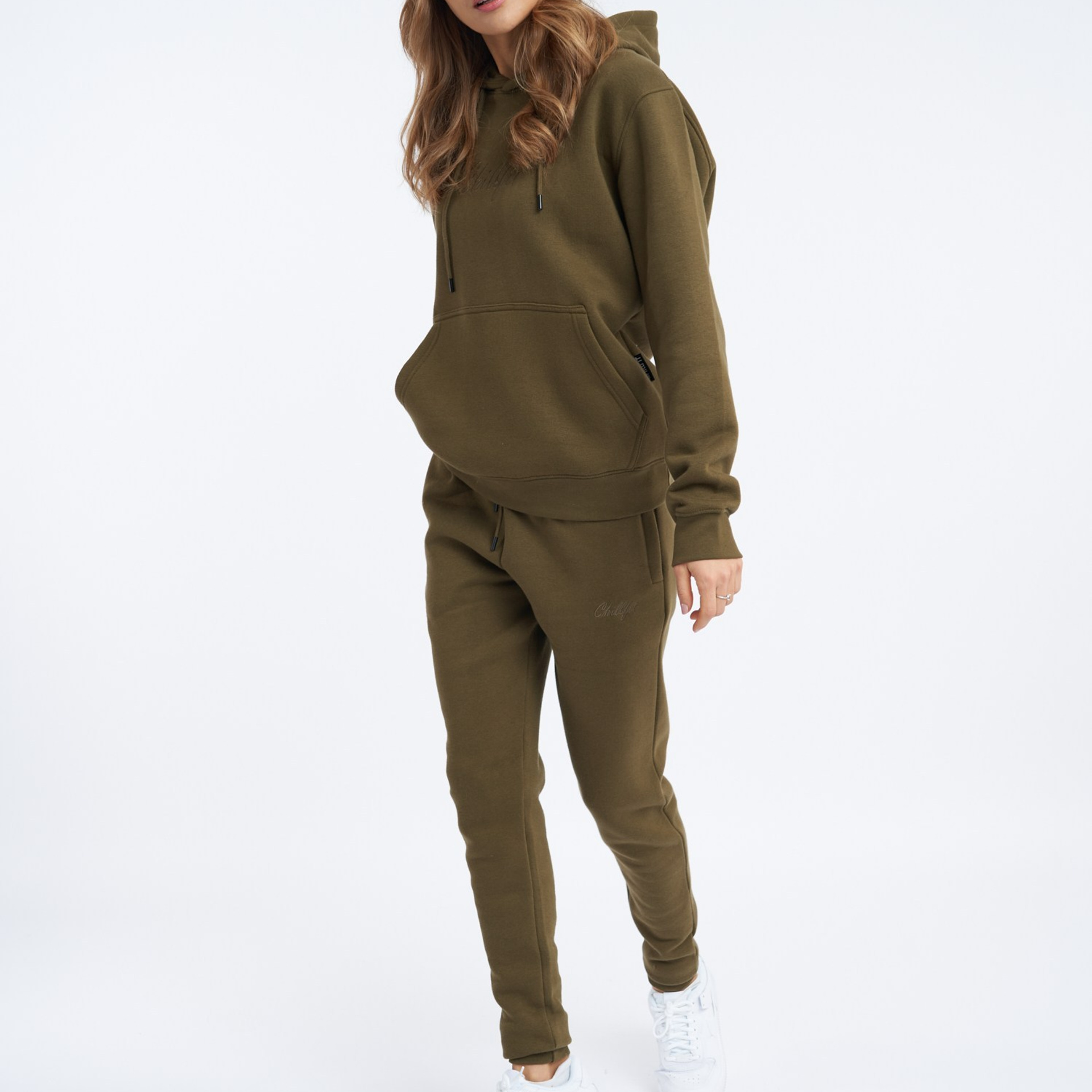 CHILLFIT — laisvalaikio drabužiai