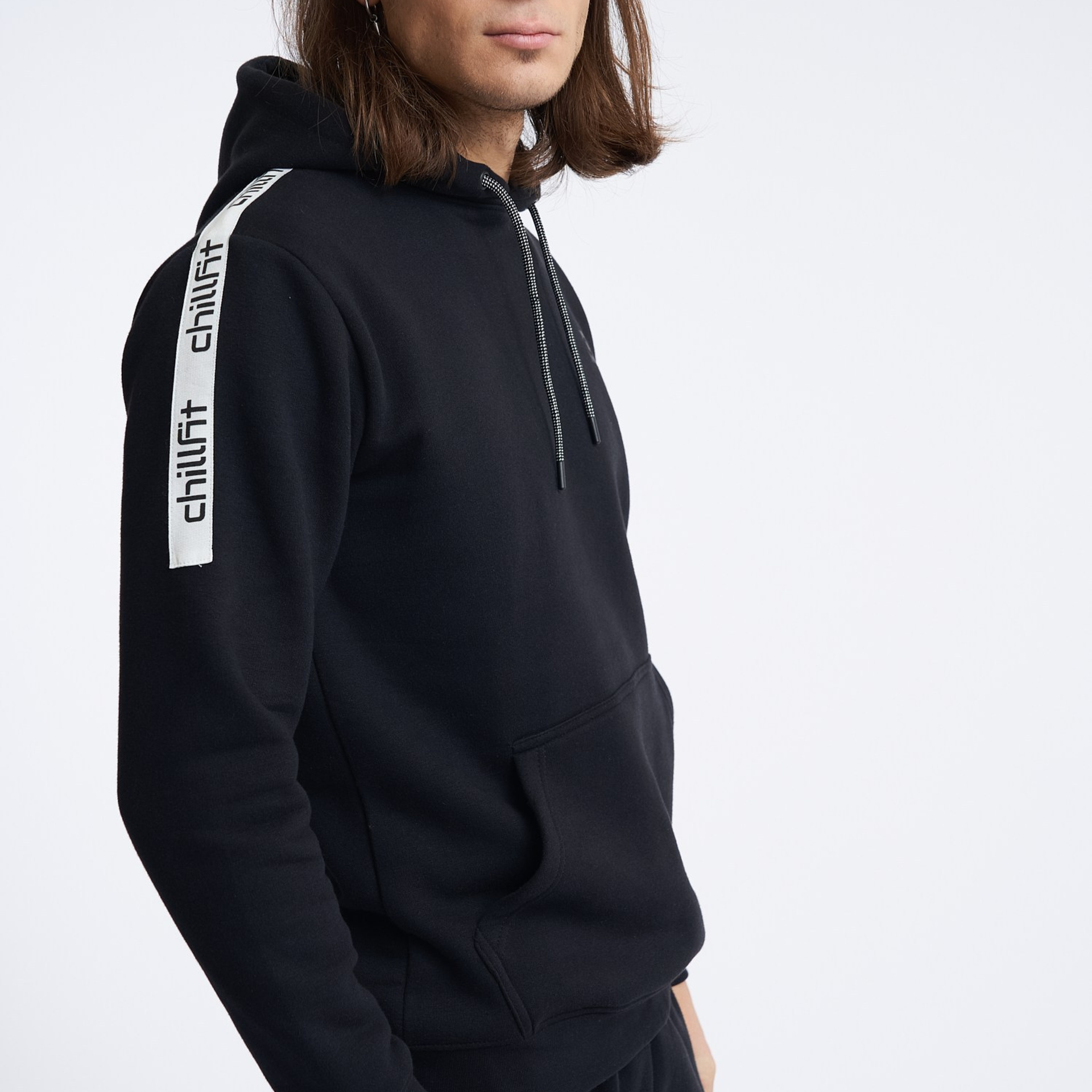 CHILLFIT — laisvalaikio drabužiai