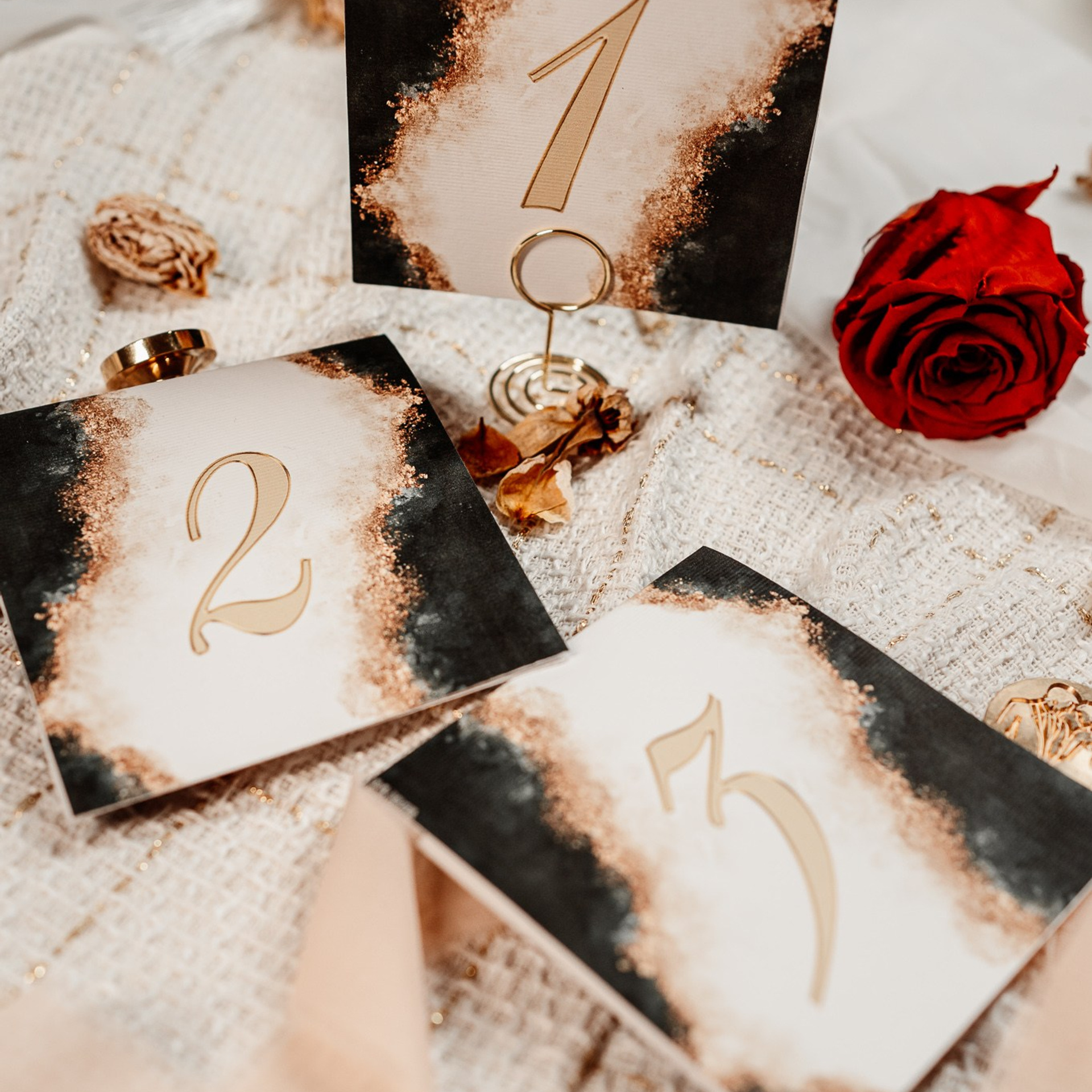 Accesorii. Mihai Popa |Wedding Photographer | Worldwide | Bucharest