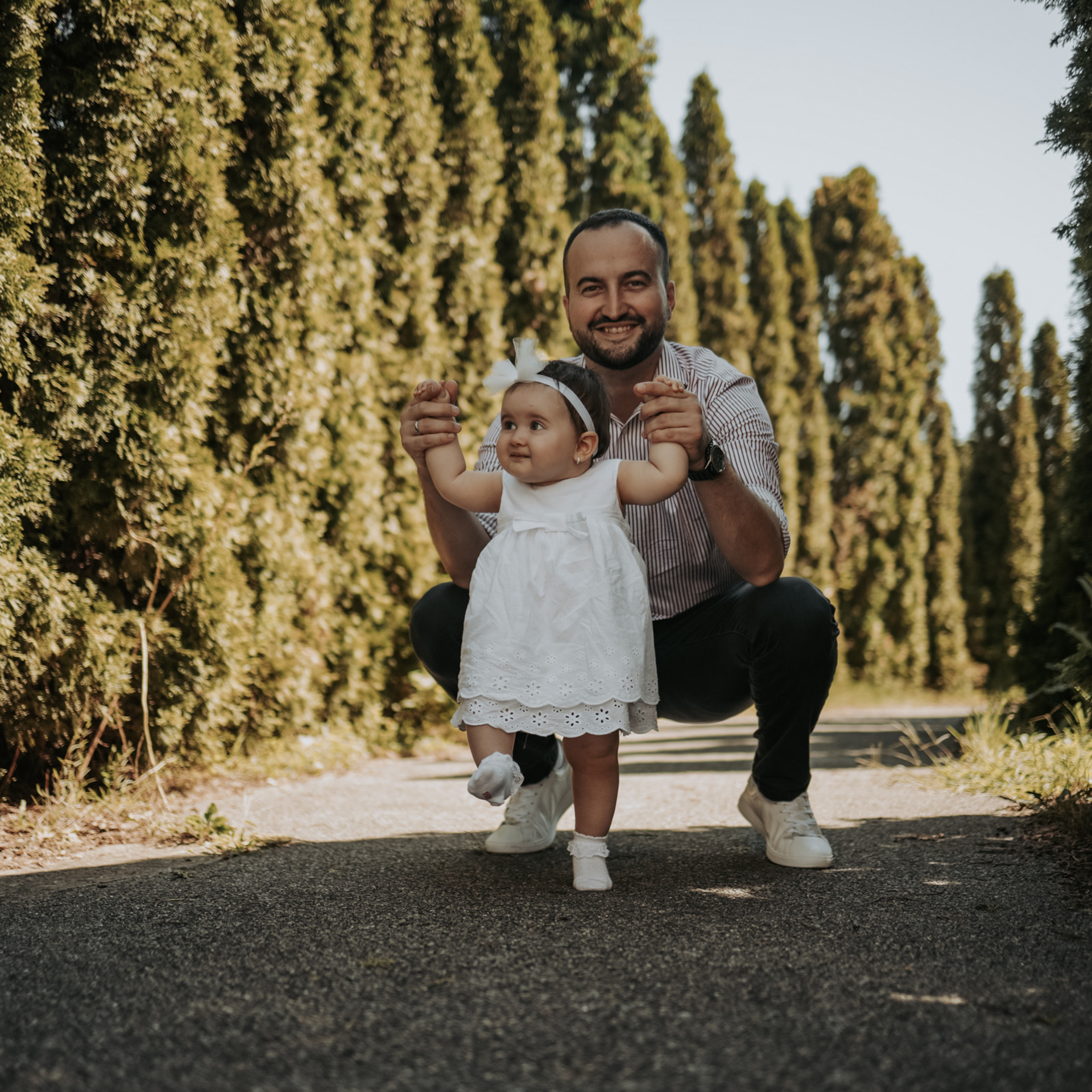 Customer Satisfaction. Family and Wedding Photographer