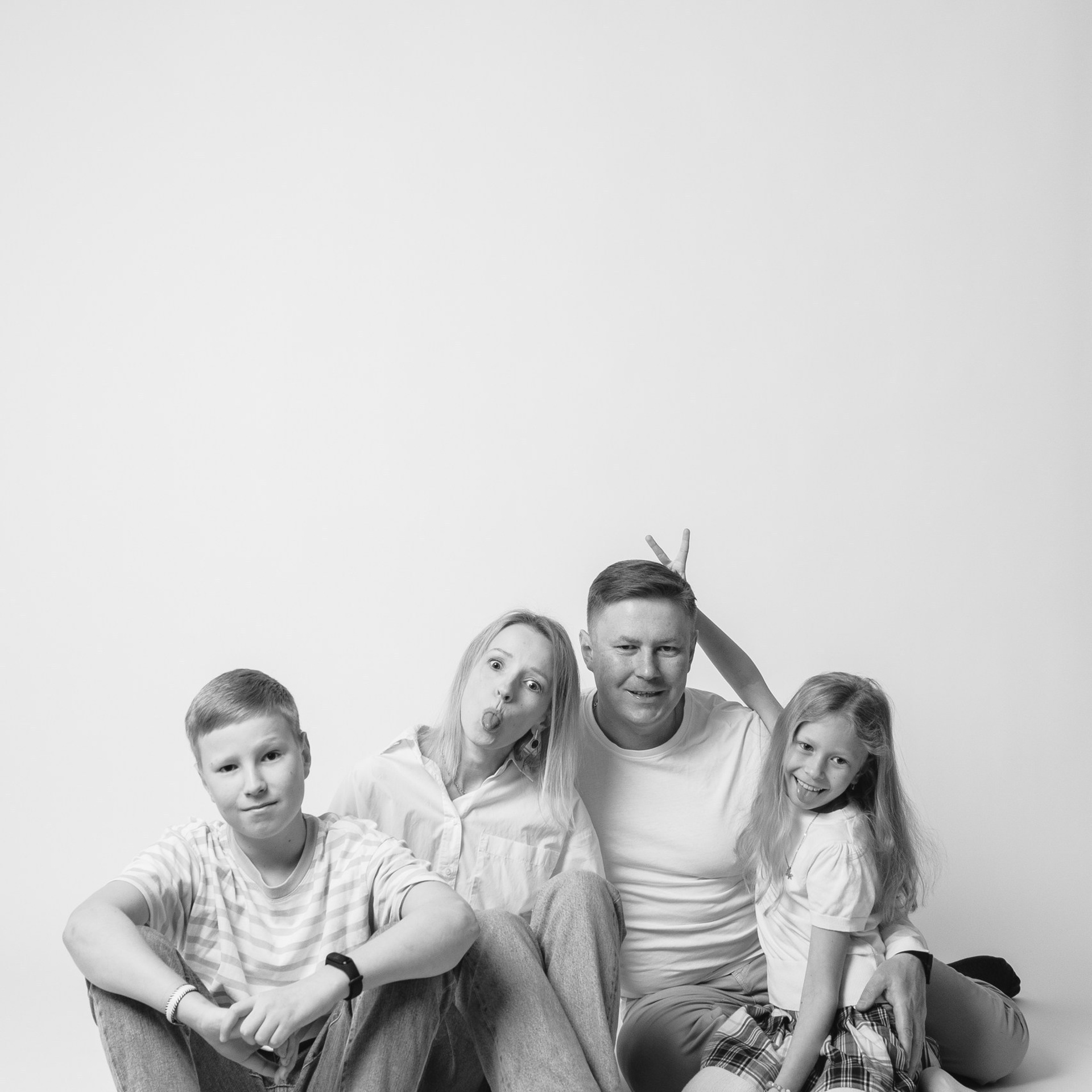 Фотостудия Моменты в Белграде   | Фотостудия с зеркалом без фотографа. Моменты. Фотостудия в самом сердце Белграда