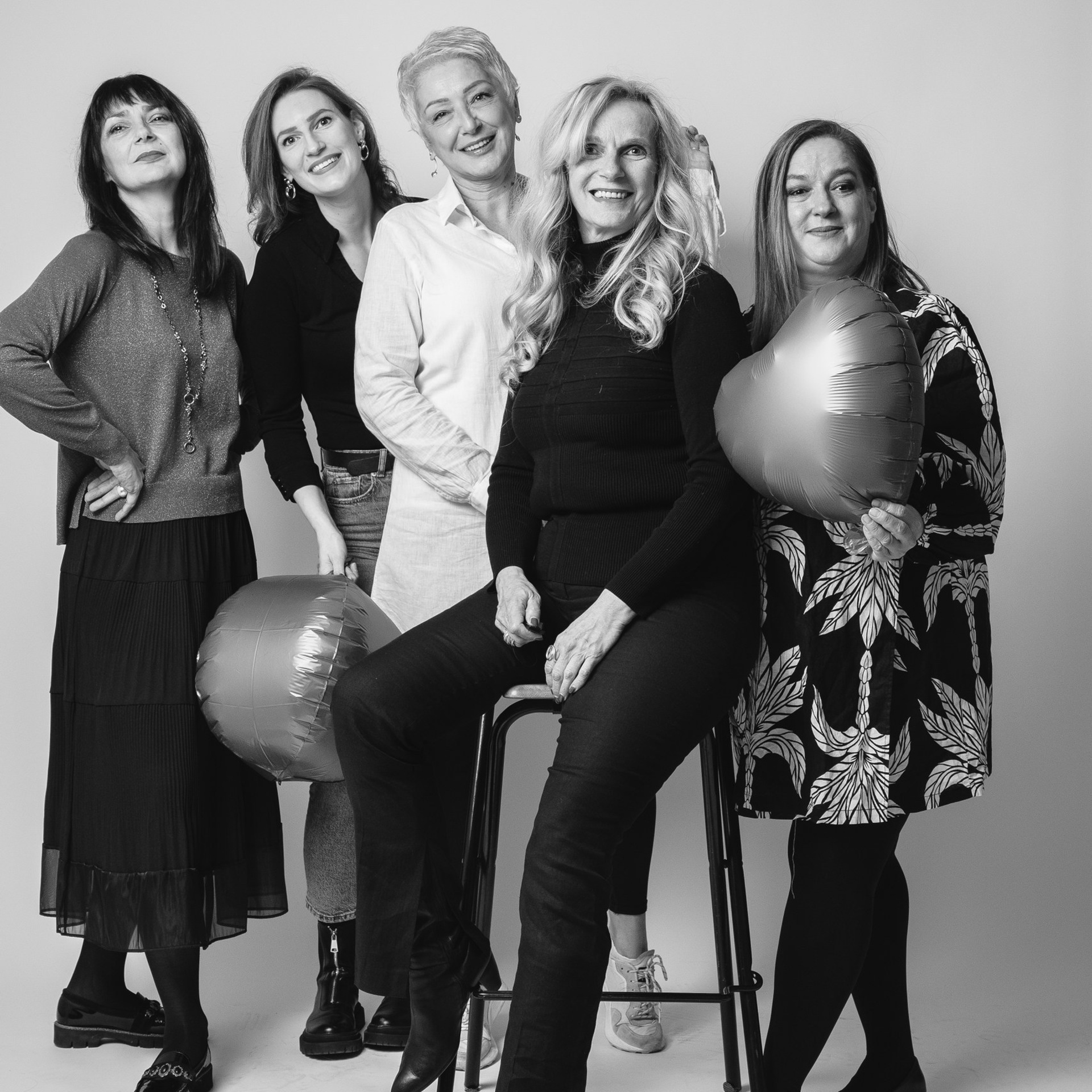 Фотостудия Моменты в Белграде   | Фотостудия с зеркалом без фотографа. Моменты. Фотостудия в самом сердце Белграда