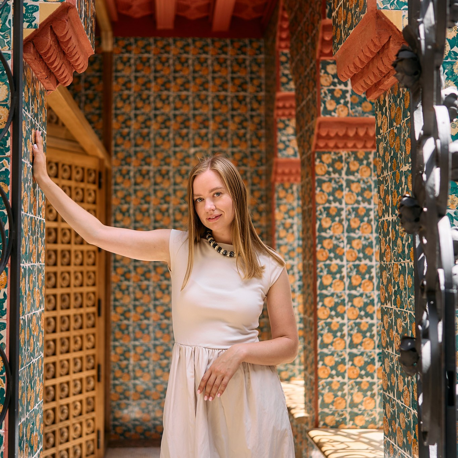 Customer reviews of individual, couple, love-story and family photo shoots in Barcelona. POSTCARD.BCN Photographer Kate in Barcelona. Love-story, family or individual photo shoots