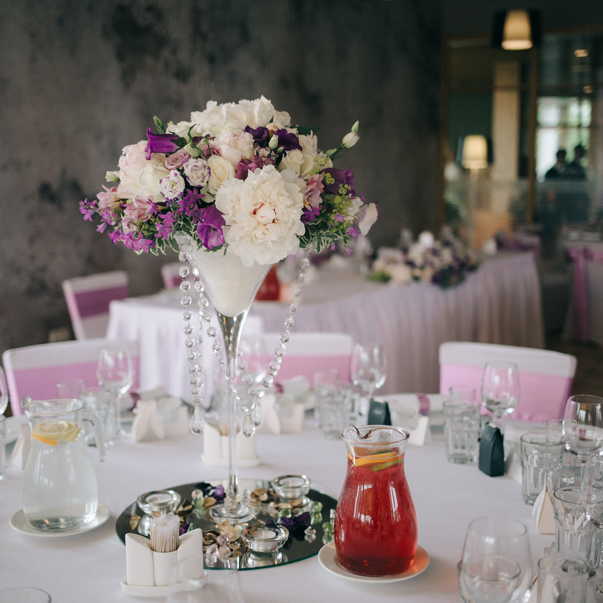 Композиция на стол
цветочная композиция
оформление свадьбы