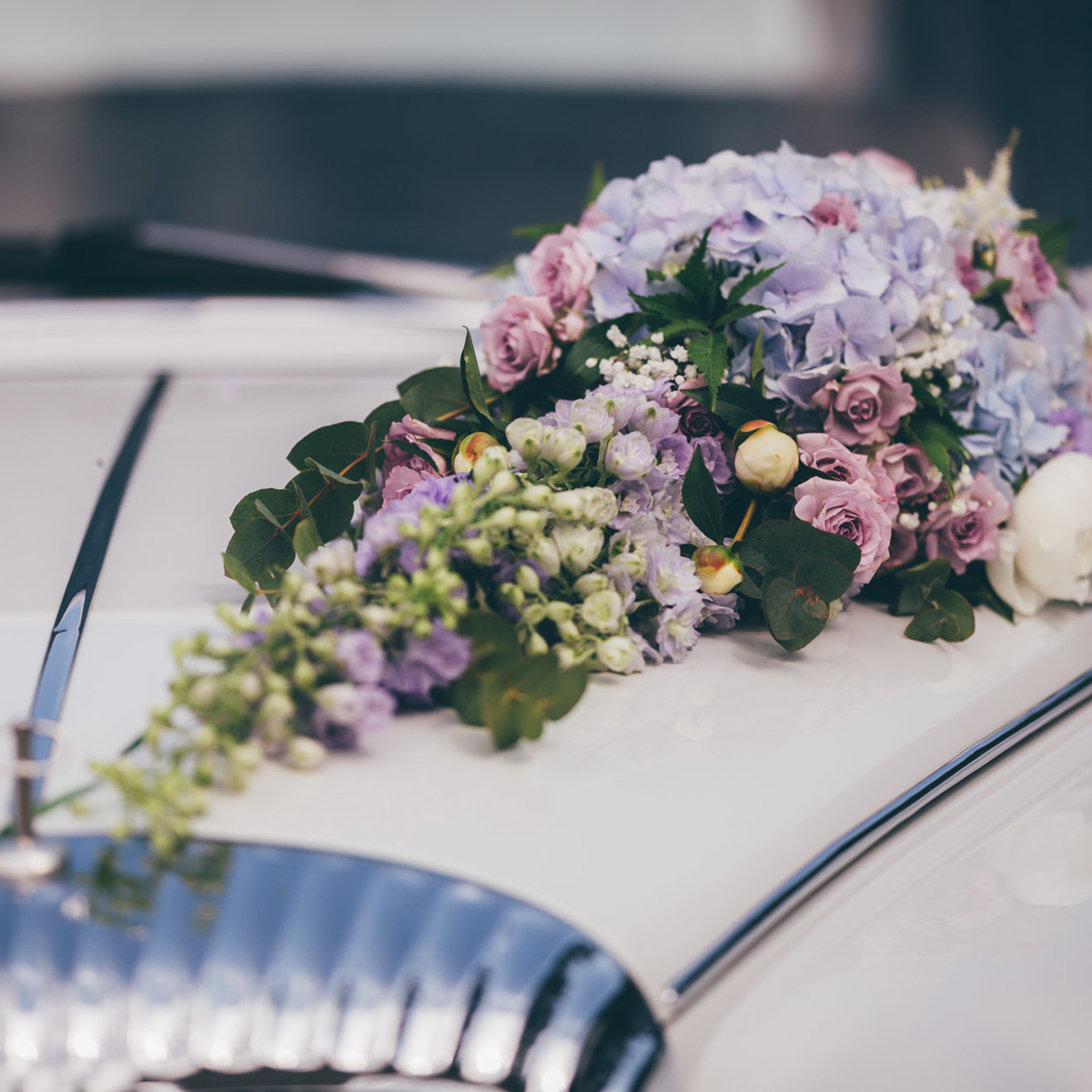 Оформление свадебной машины Оформление свадебного авто Декор на машину Композиция на машину Mašīna dekors Kāzu auto