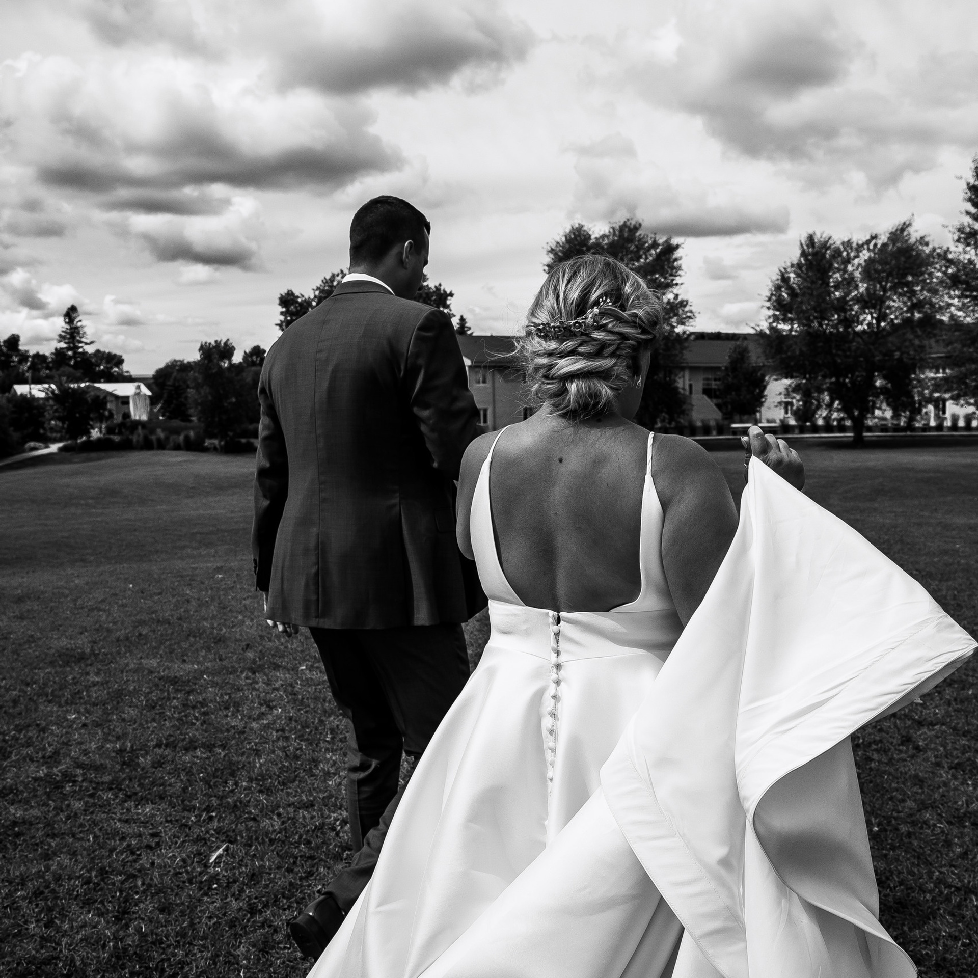 Reviews. Wedding Photographer in Winnipeg — Cinematic & Timeless by Vitiuk Photography