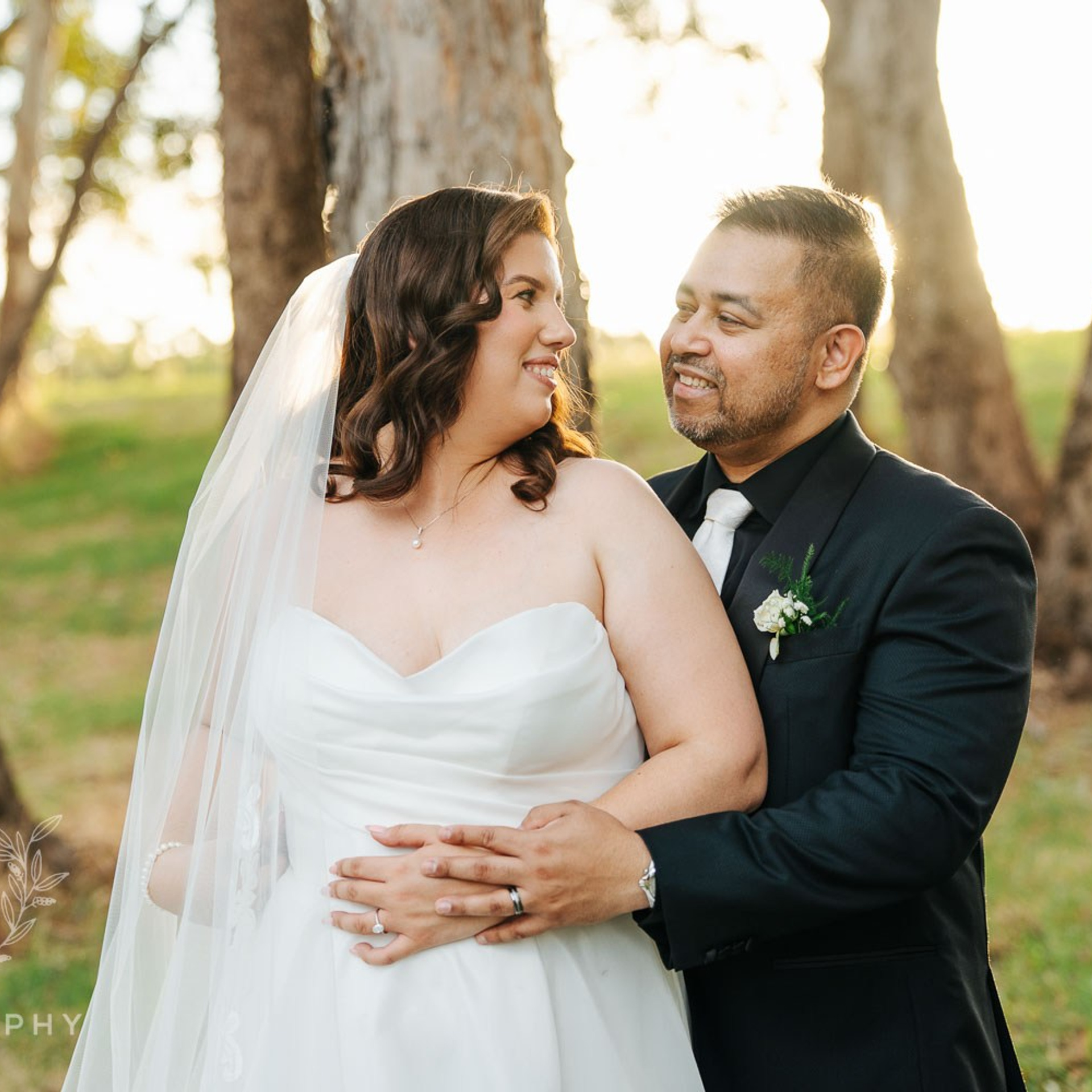 Lauren & Russell — Mandoon Estate