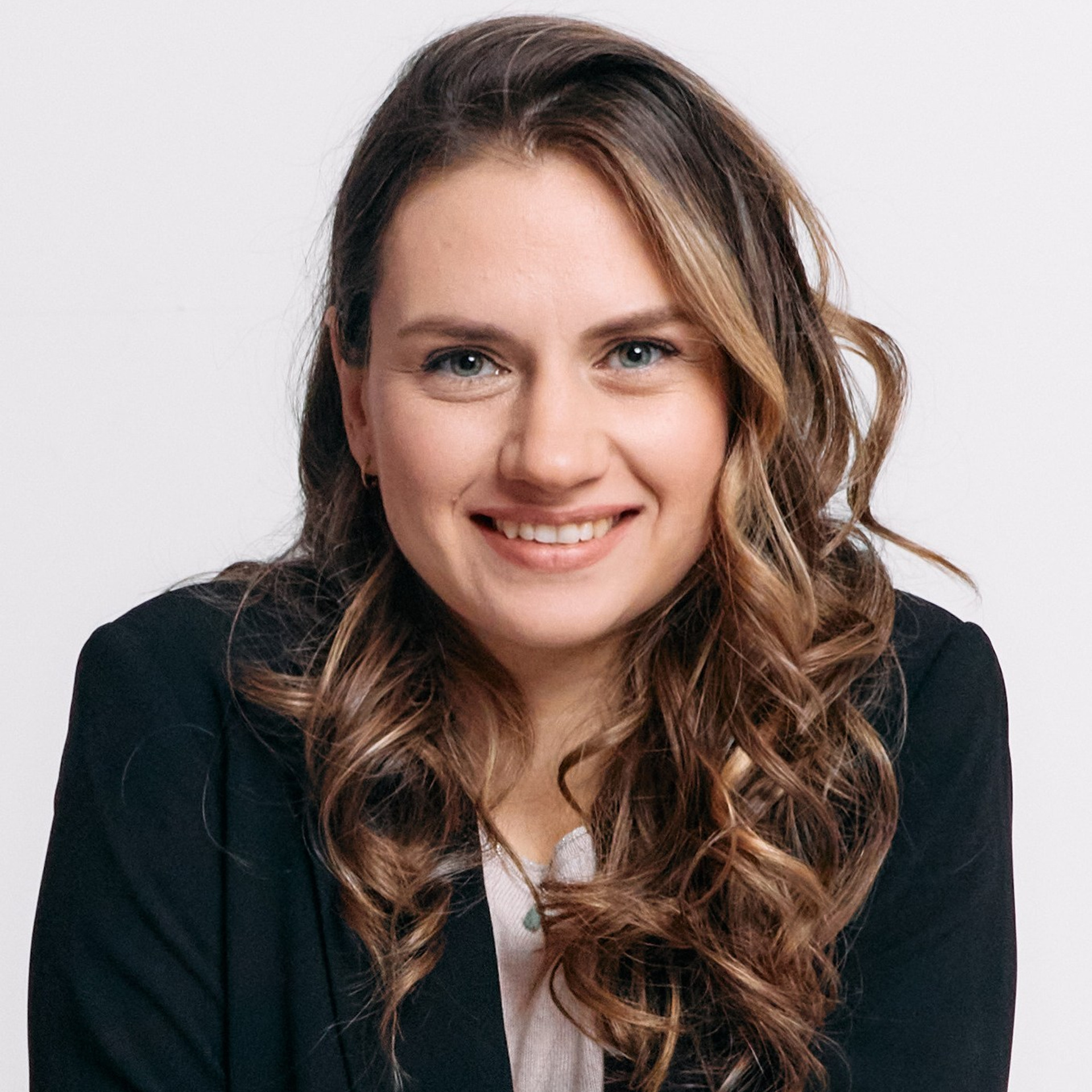 გამოხმაურება. ავტოპორტრეტის სტუდია თბილისში