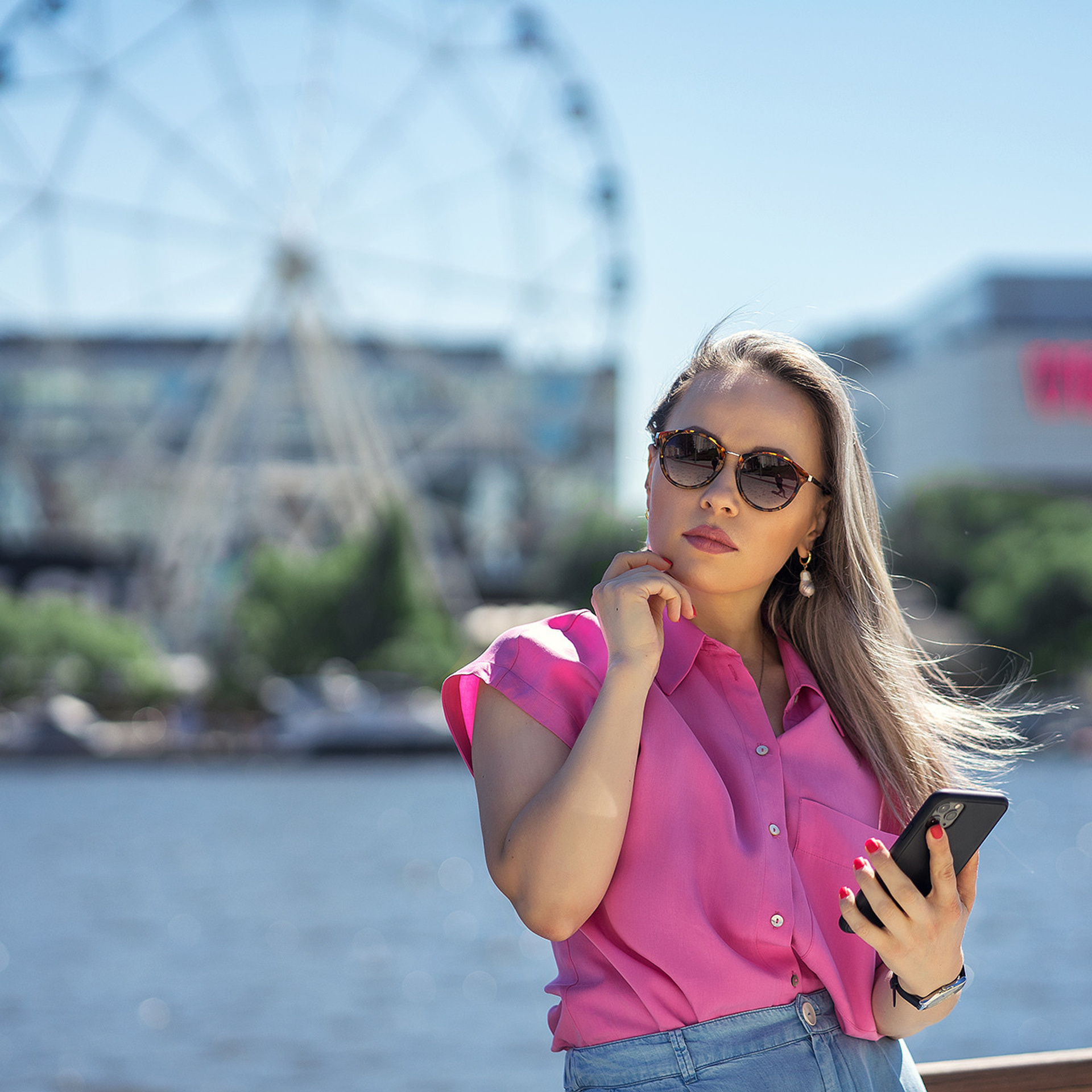 Reseñas. Fotógrafa en Madrid | Retratos femeninos, familia y sesiones con caballos – Anna Maruleva