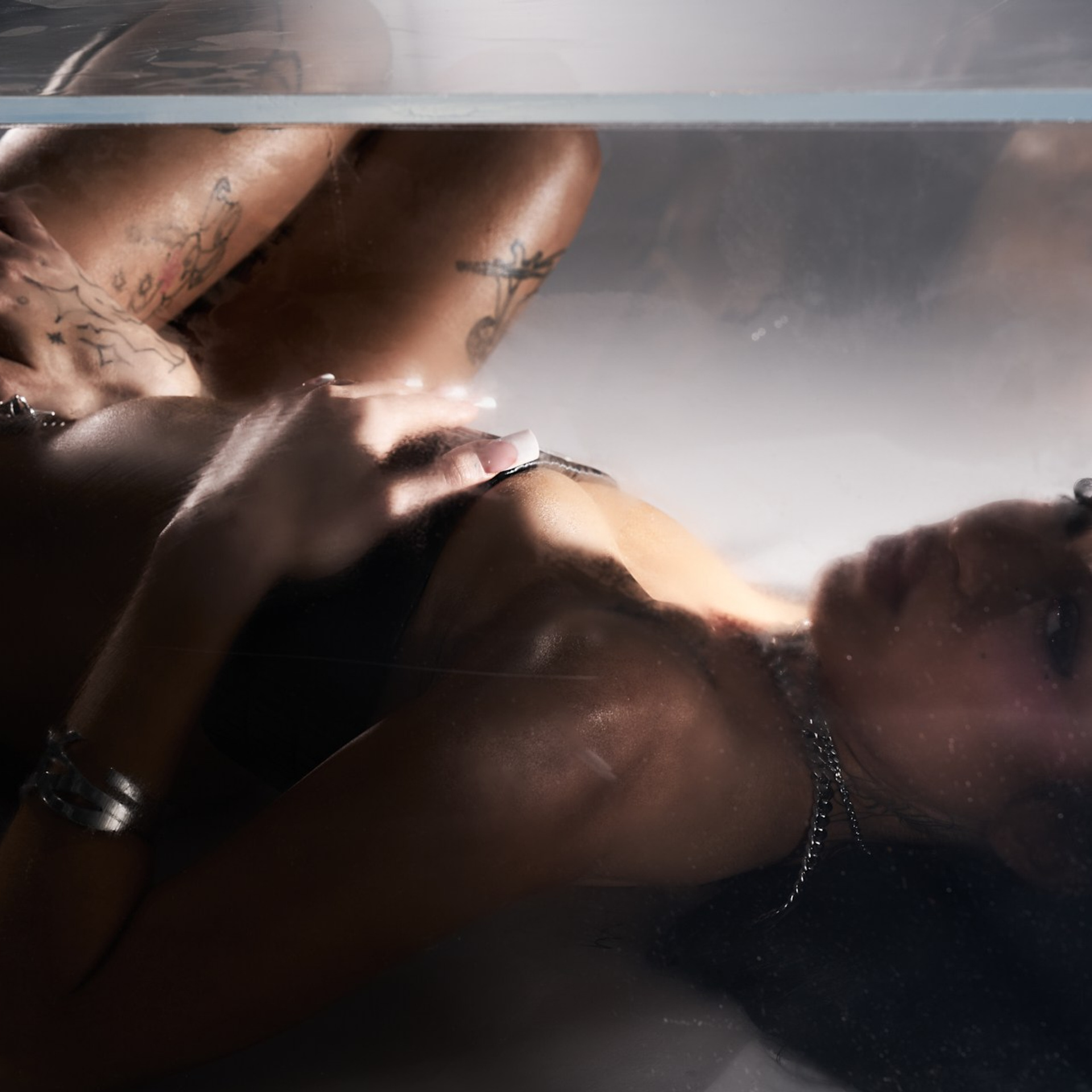 Retouche/Edit. Fashion and backstage photographer in Madrid, Vladimir Denisov