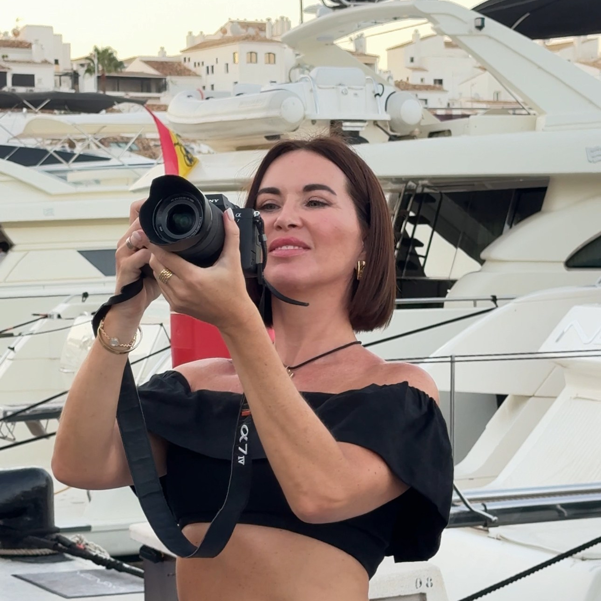 Econom Lux. Yuliia Foto