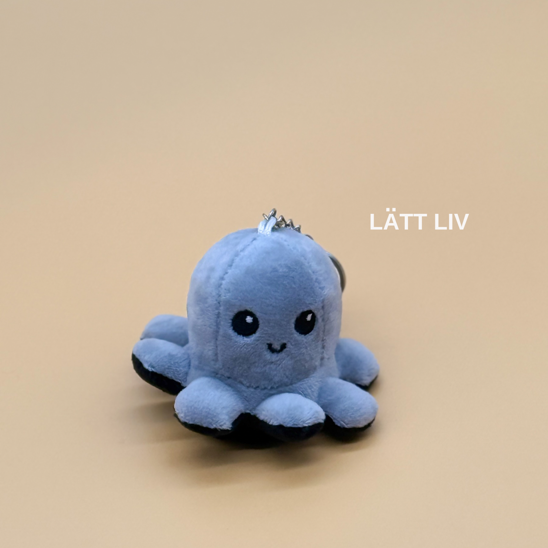 Брелки и резинки. LÄTT LIV