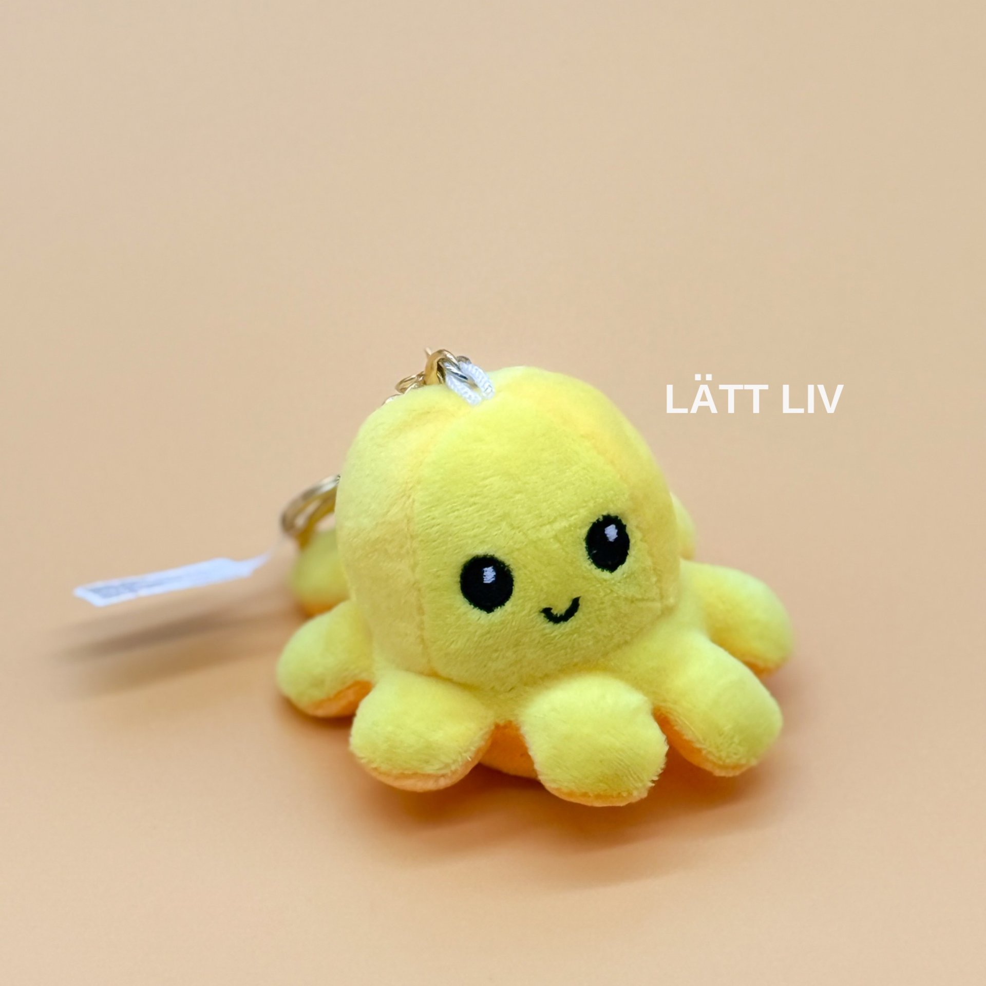 Брелки и резинки. LÄTT LIV