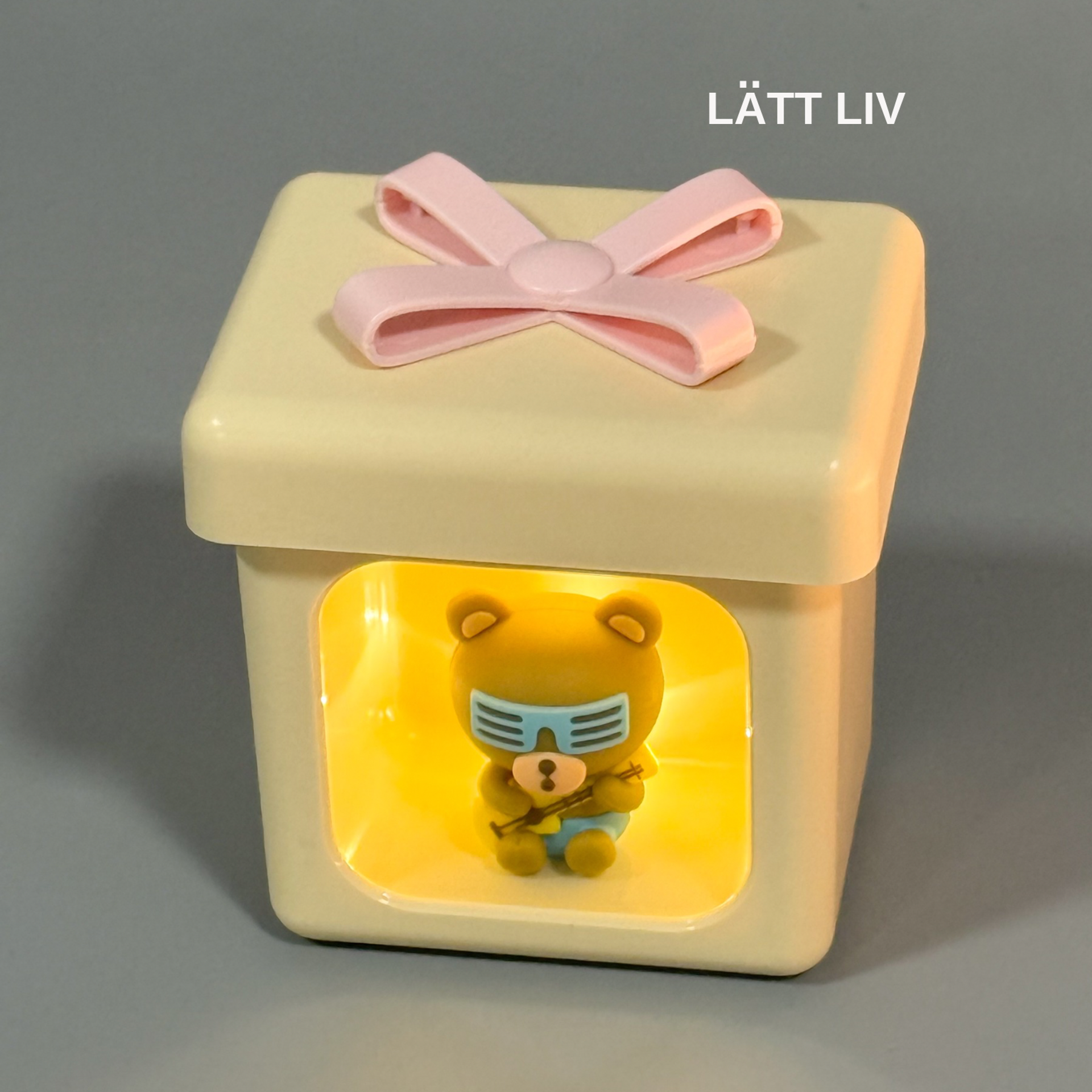 Электроника и канцтовары. LÄTT LIV