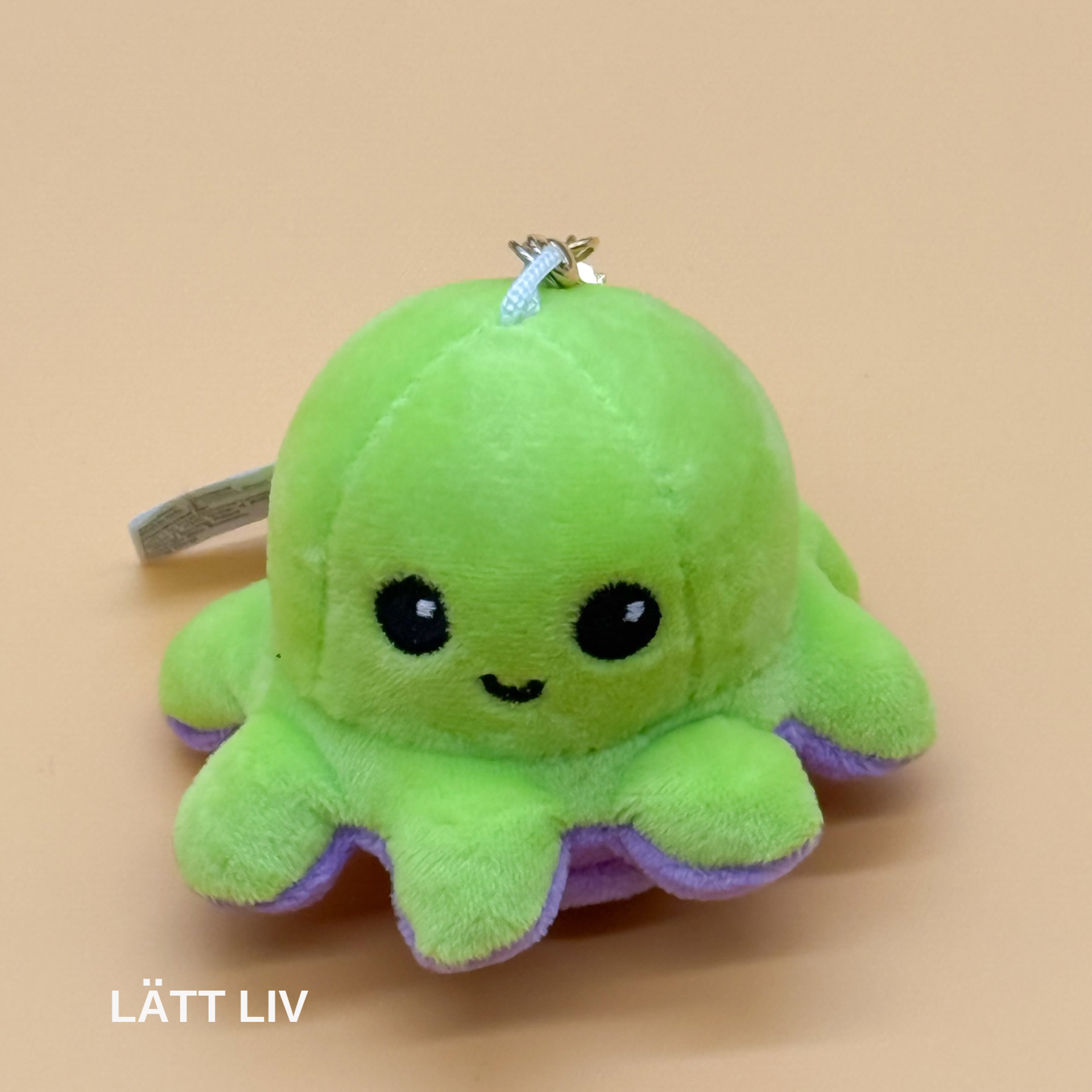 Брелки и резинки. LÄTT LIV