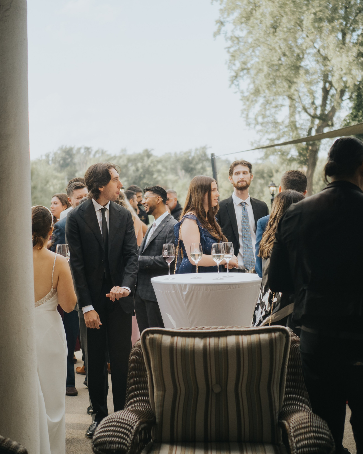 The most romantic rustic wedding venues in and around Montreal. Montreal Wedding Photographer — Muriel Oe Photo