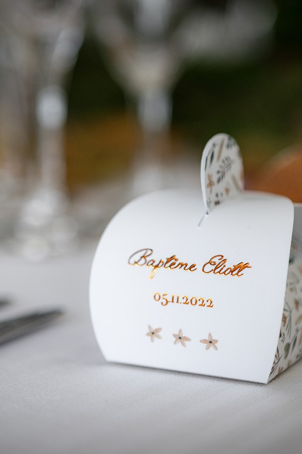 PRESTATIONS & TARIFS. Eugénie Smirnova — Photographe à Toulouse et dans le Sud-Ouest