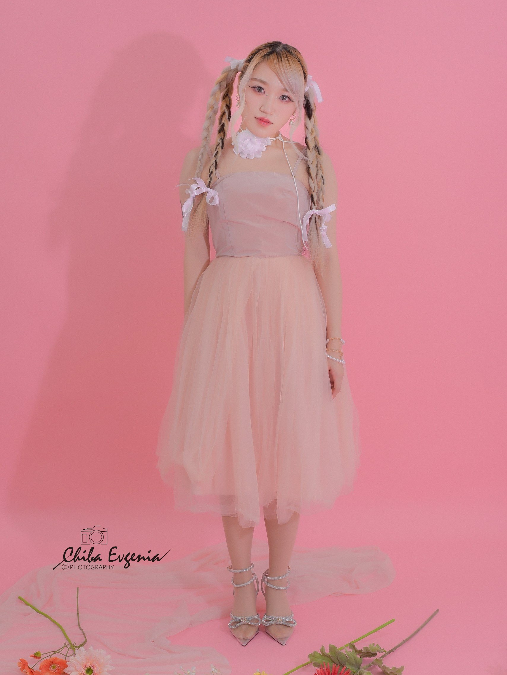 Rental dress. Photographer in Tokyo, Japan