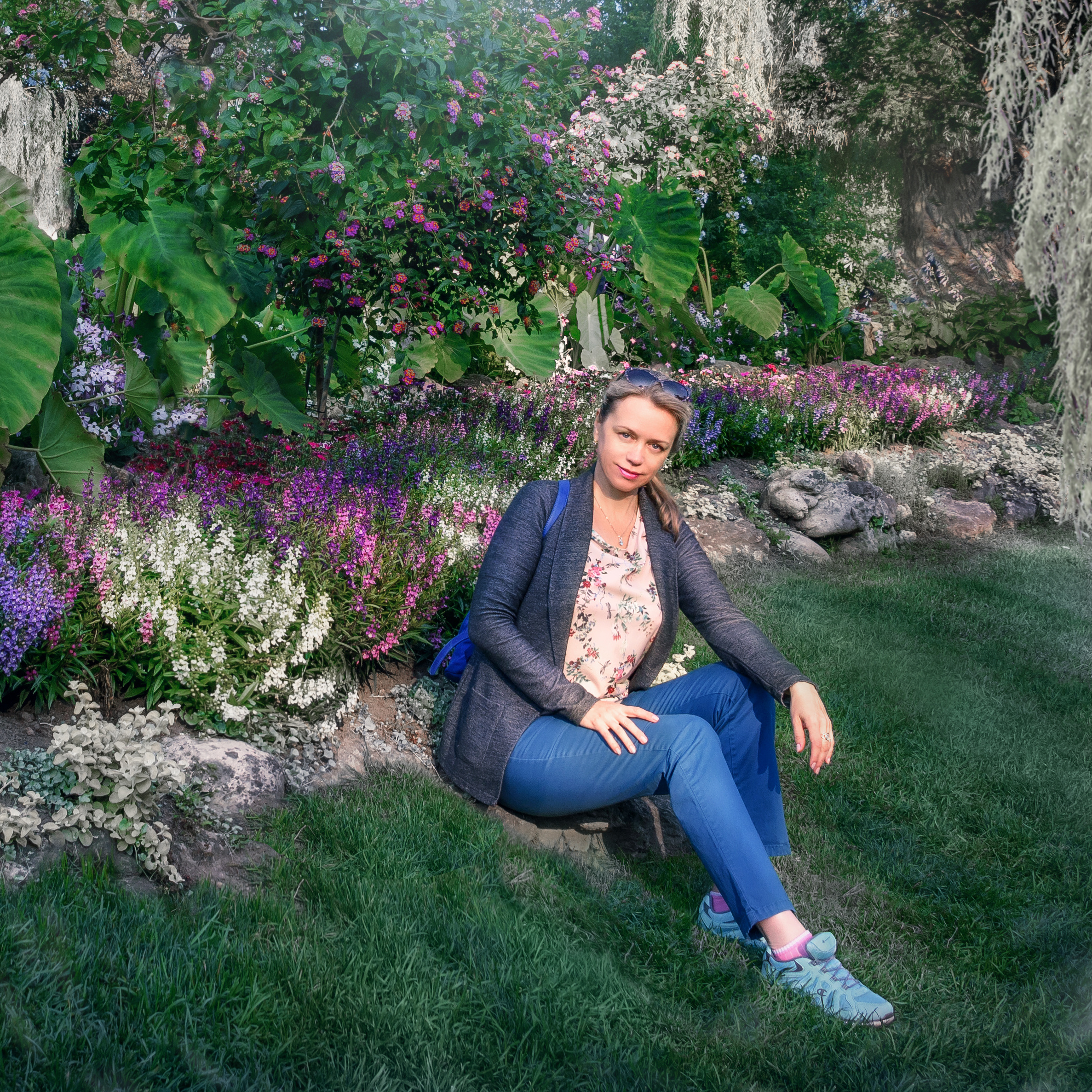 Contact. Family, children, portrait and fine art Toronto photographer. I delive